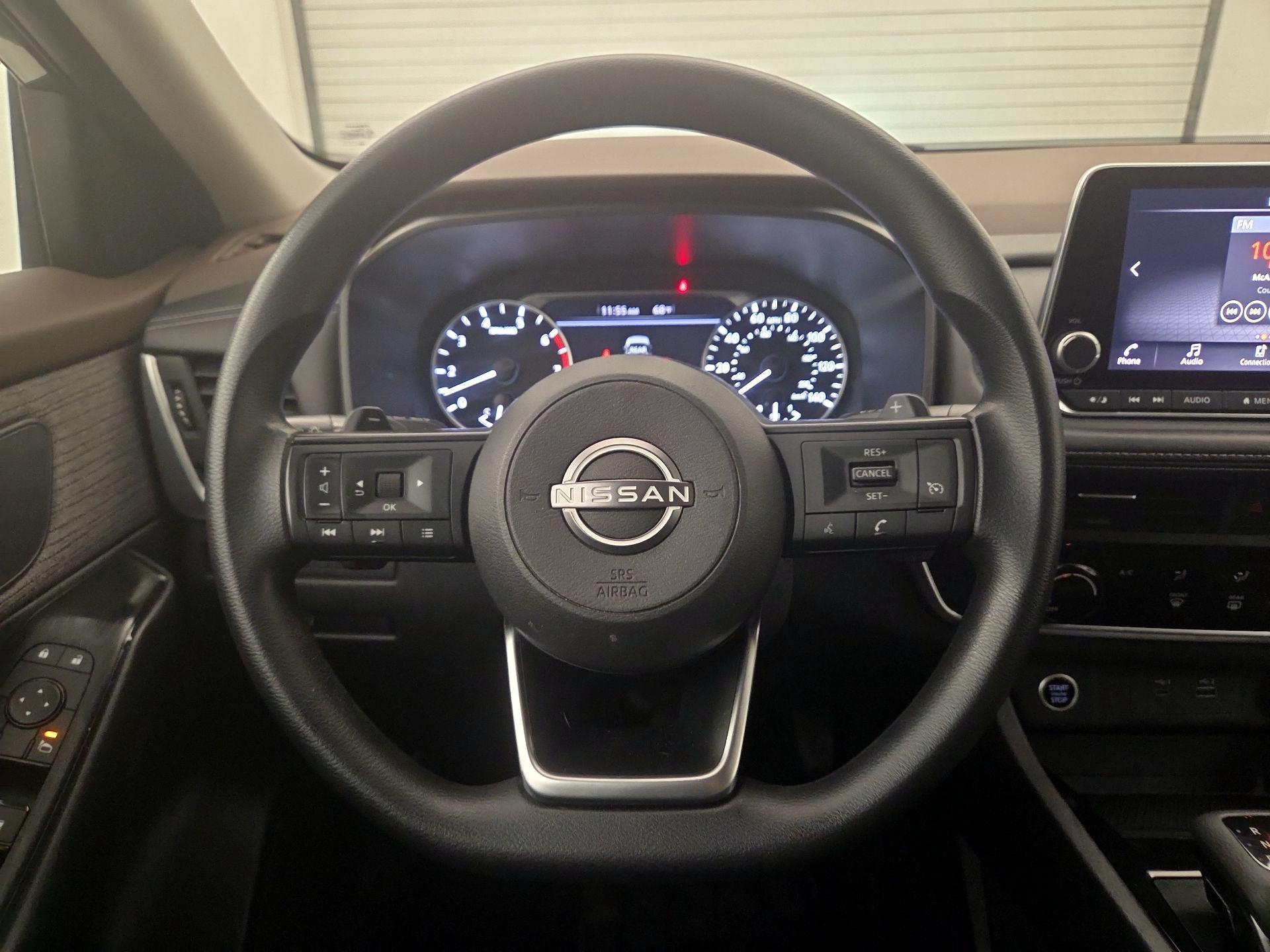 Thumbnail: 2023 Nissan Rogue - 10