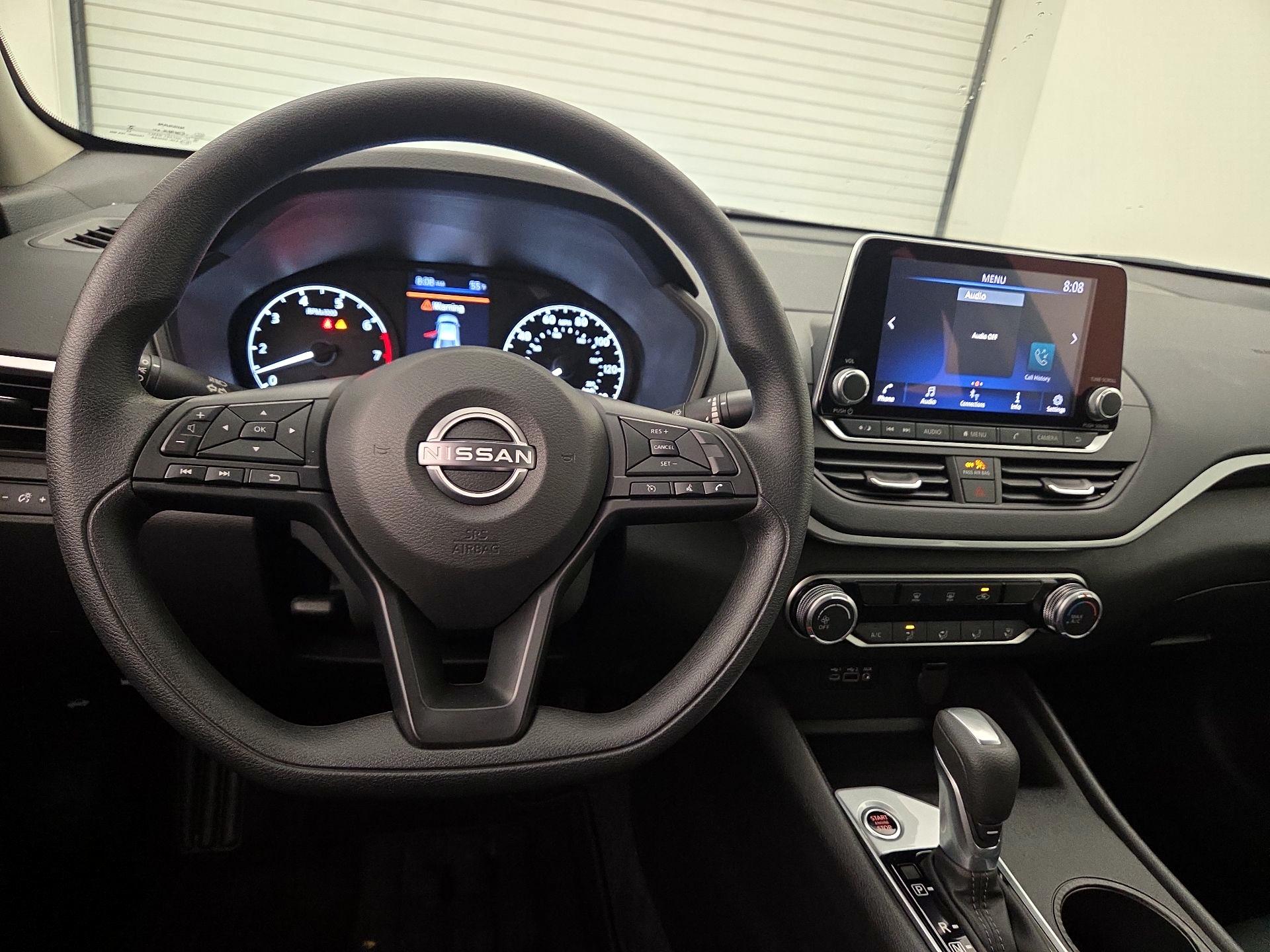 Thumbnail: 2025 Nissan Altima - 10