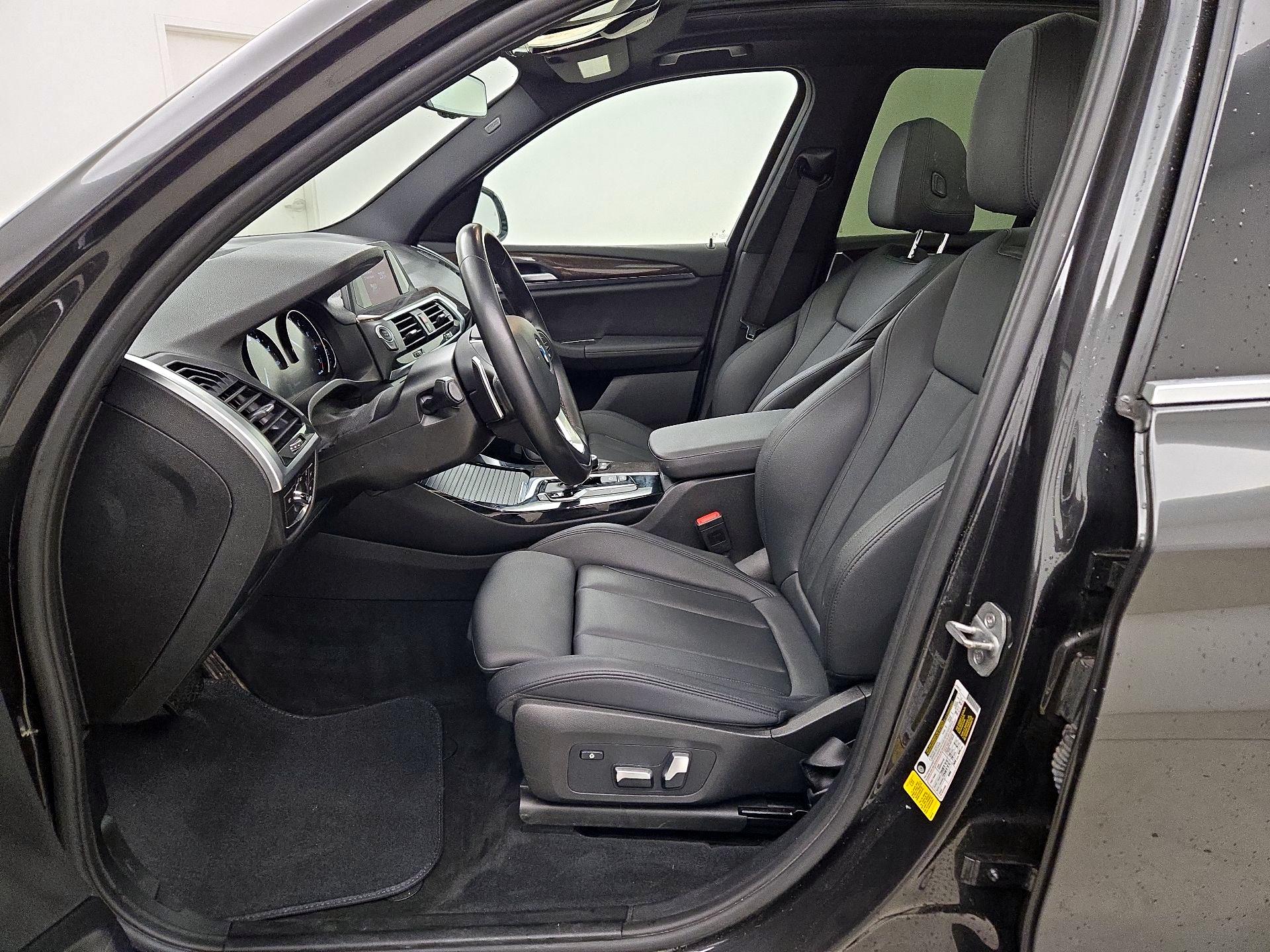 Thumbnail: 2019 BMW X3 - 11
