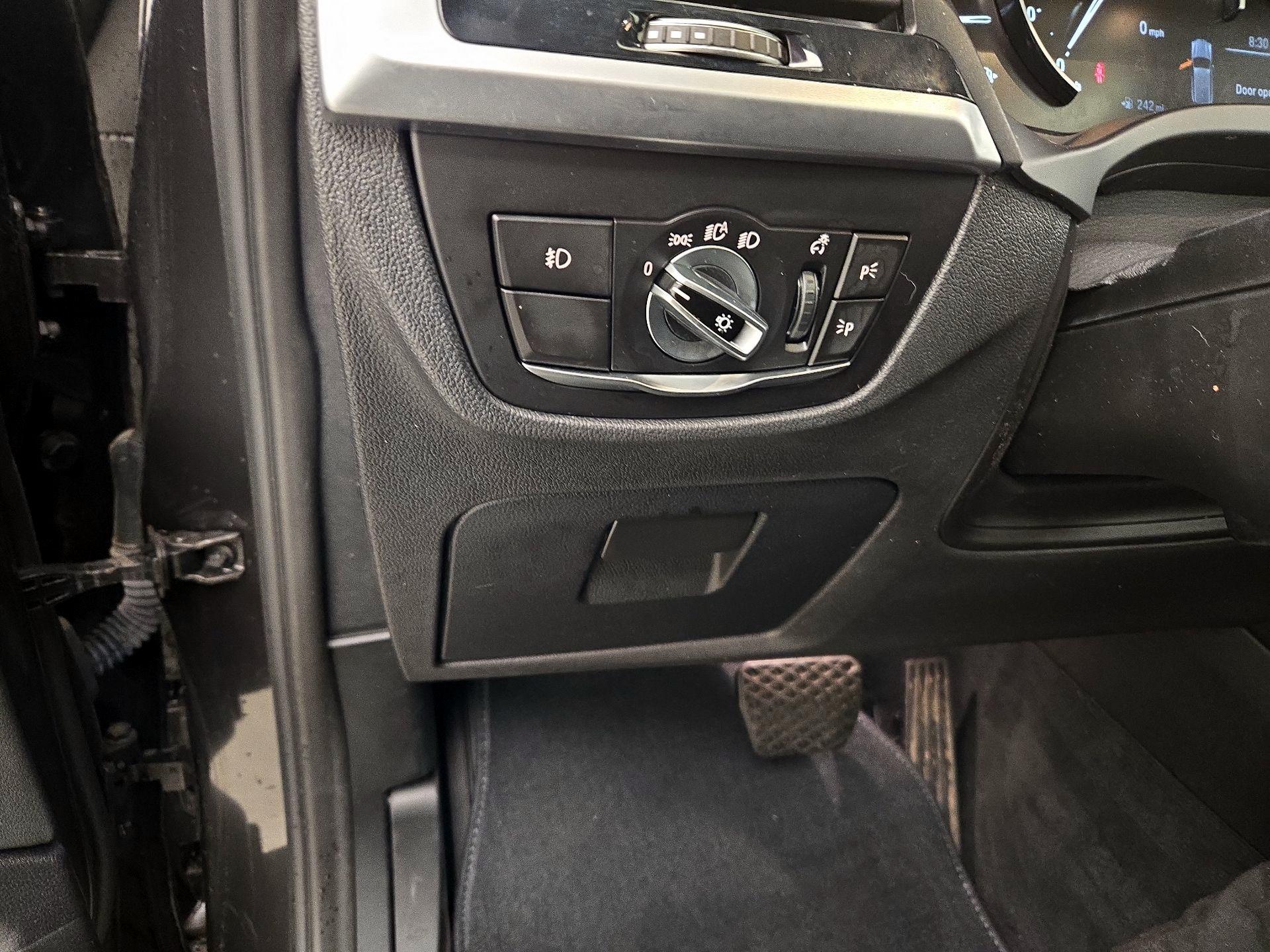 Thumbnail: 2019 BMW X3 - 13
