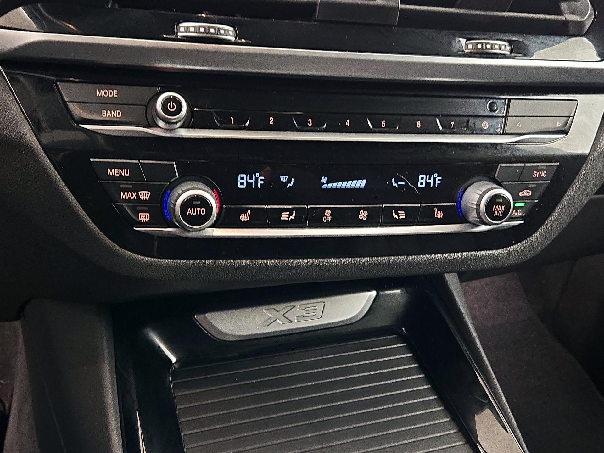 Thumbnail: 2019 BMW X3 - 16