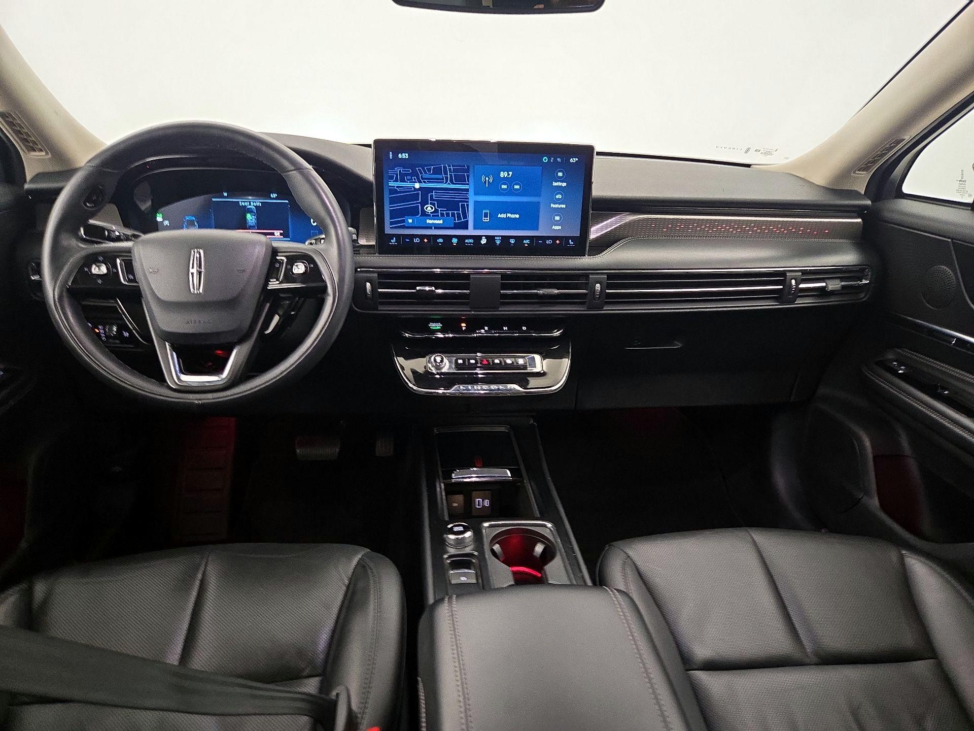 Thumbnail: 2023 Lincoln Corsair - 9