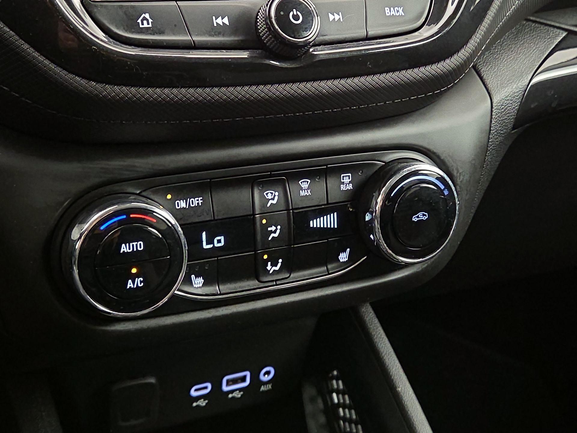 Thumbnail: 2021 Chevrolet TrailBlazer - 16