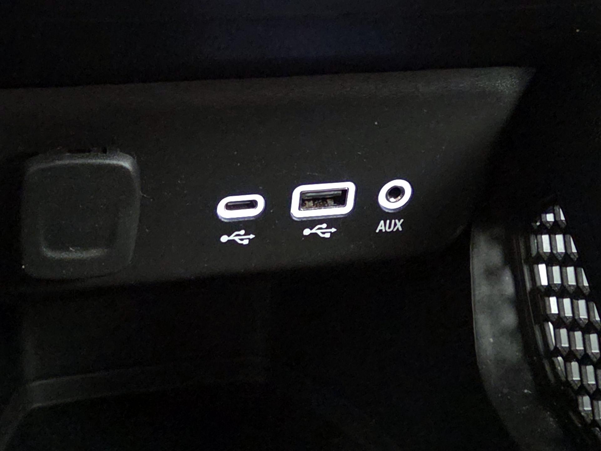 Thumbnail: 2021 Chevrolet TrailBlazer - 18