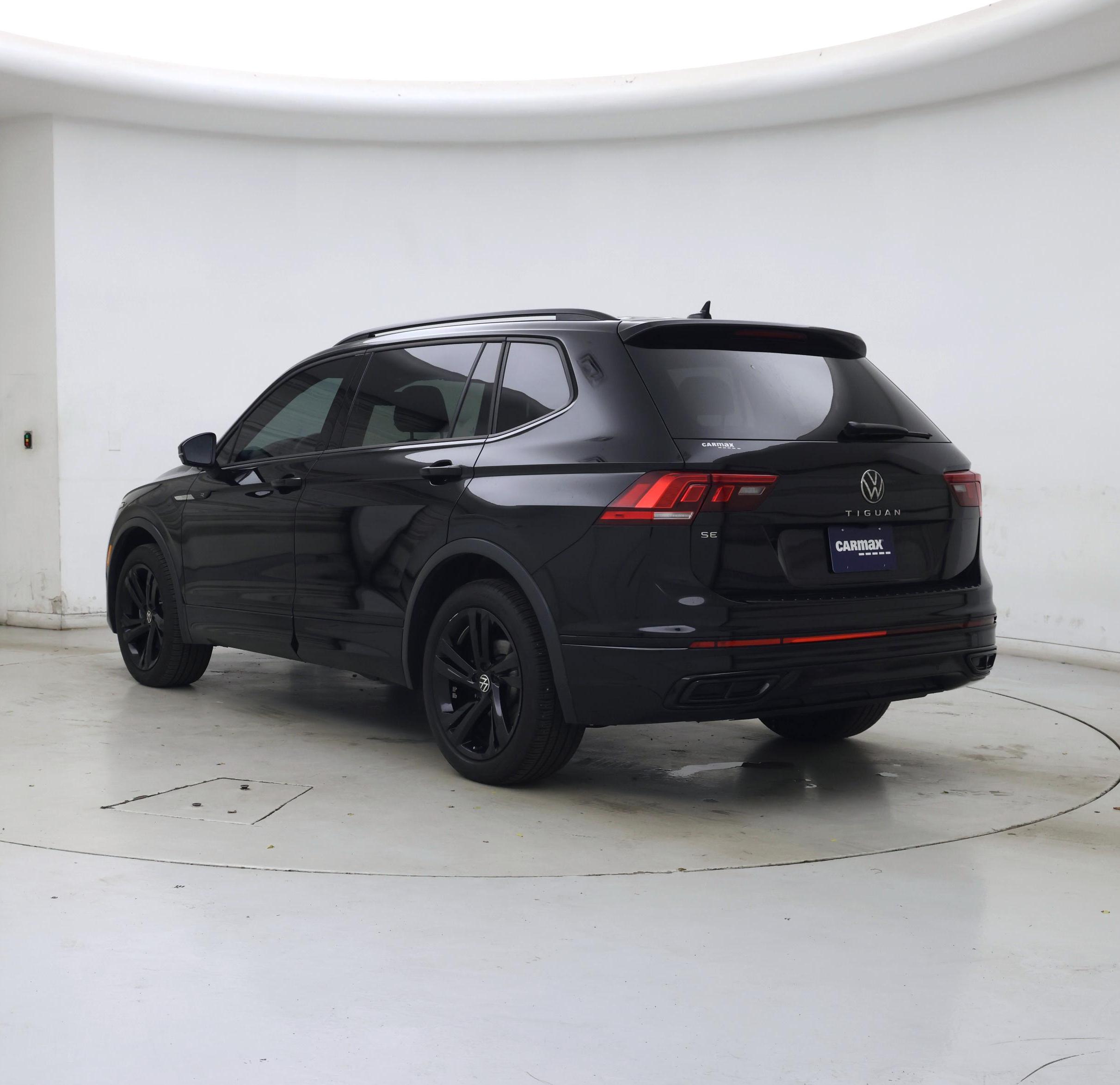 Thumbnail: 2024 Volkswagen Tiguan - 2
