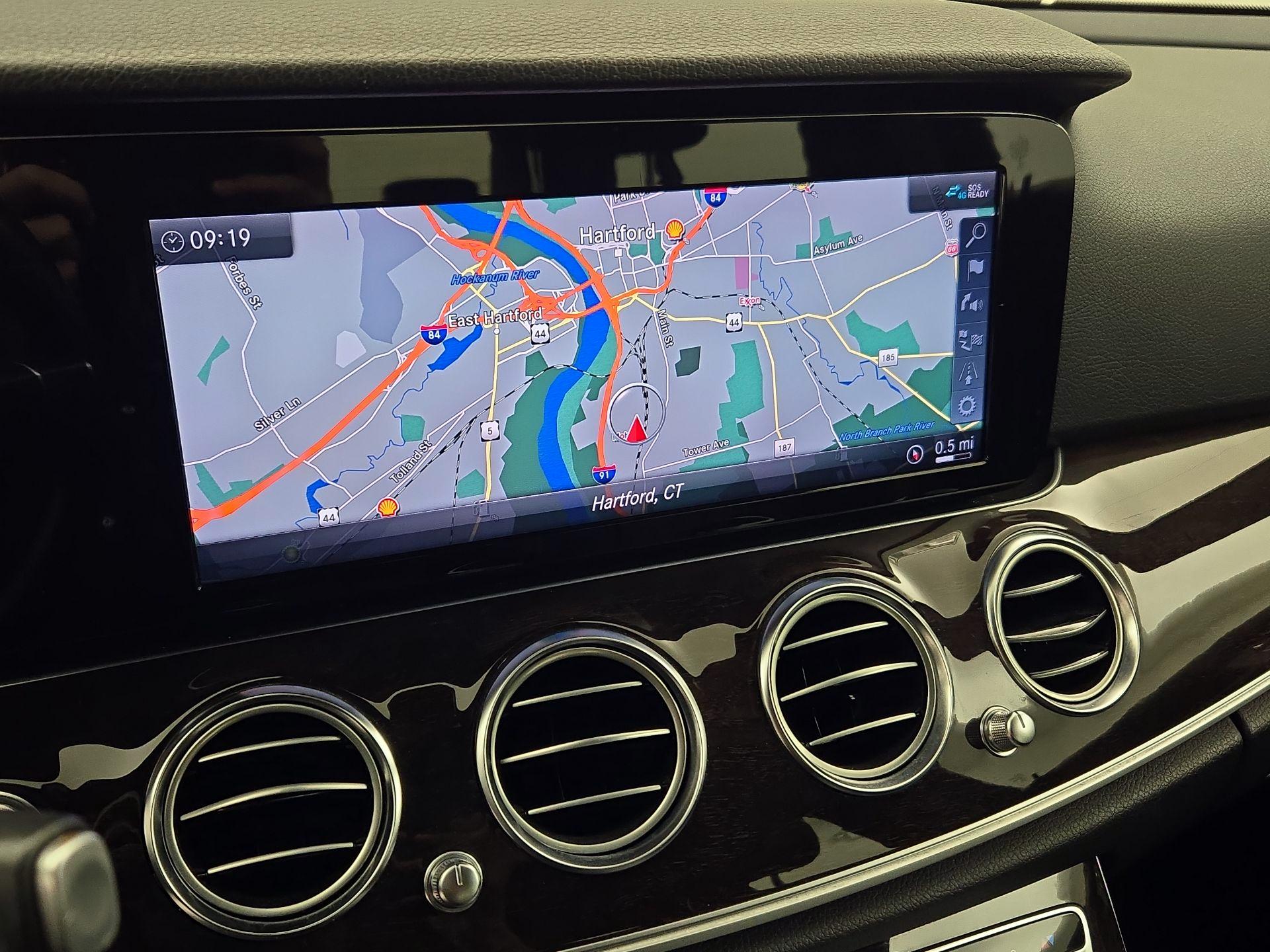 Thumbnail: 2019 Mercedes-Benz E-Class - 14