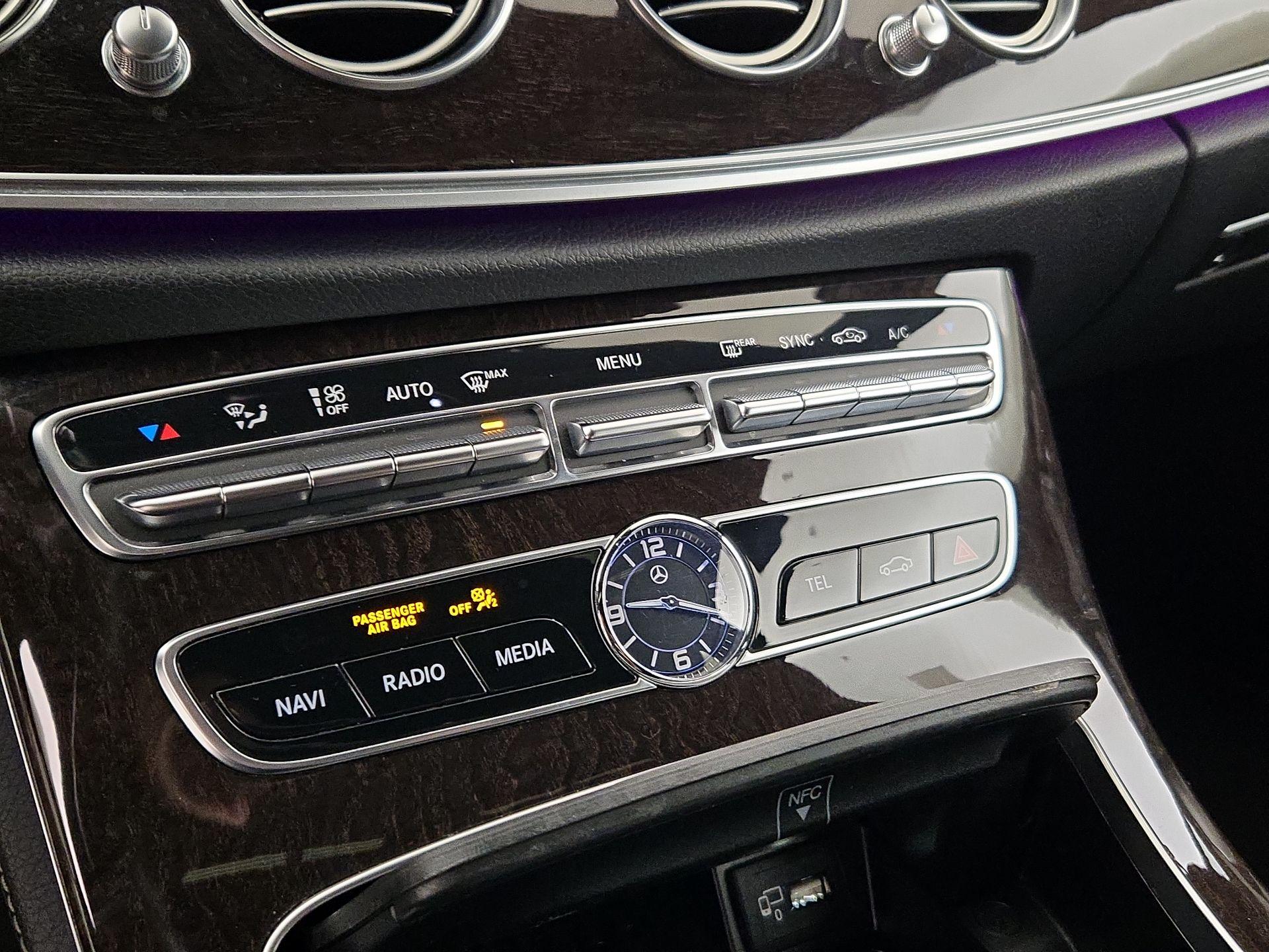 Thumbnail: 2019 Mercedes-Benz E-Class - 17