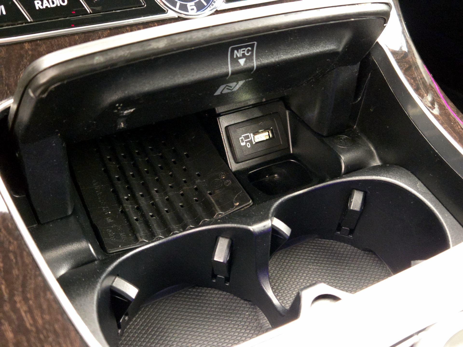 Thumbnail: 2019 Mercedes-Benz E-Class - 19