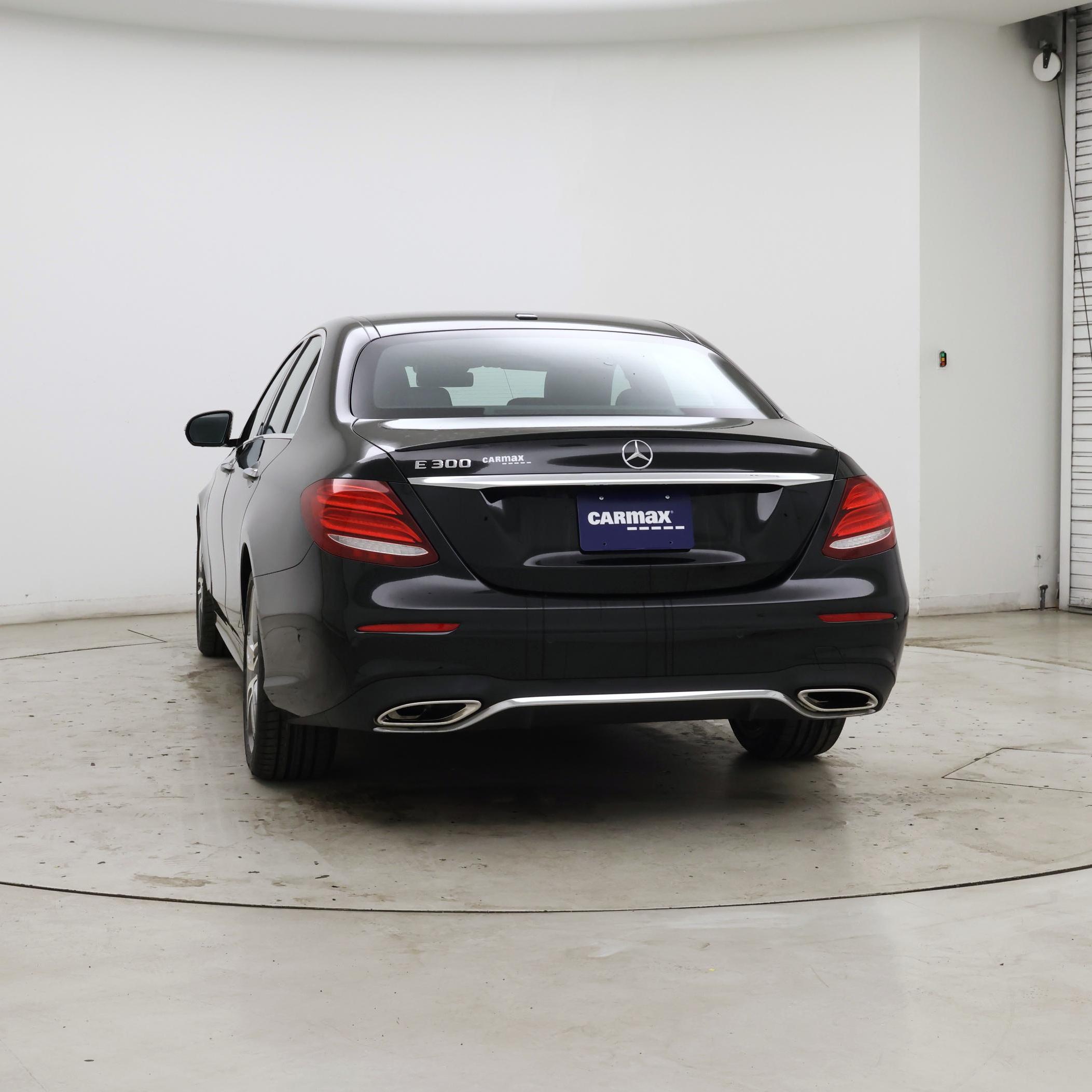Thumbnail: 2019 Mercedes-Benz E-Class - 6