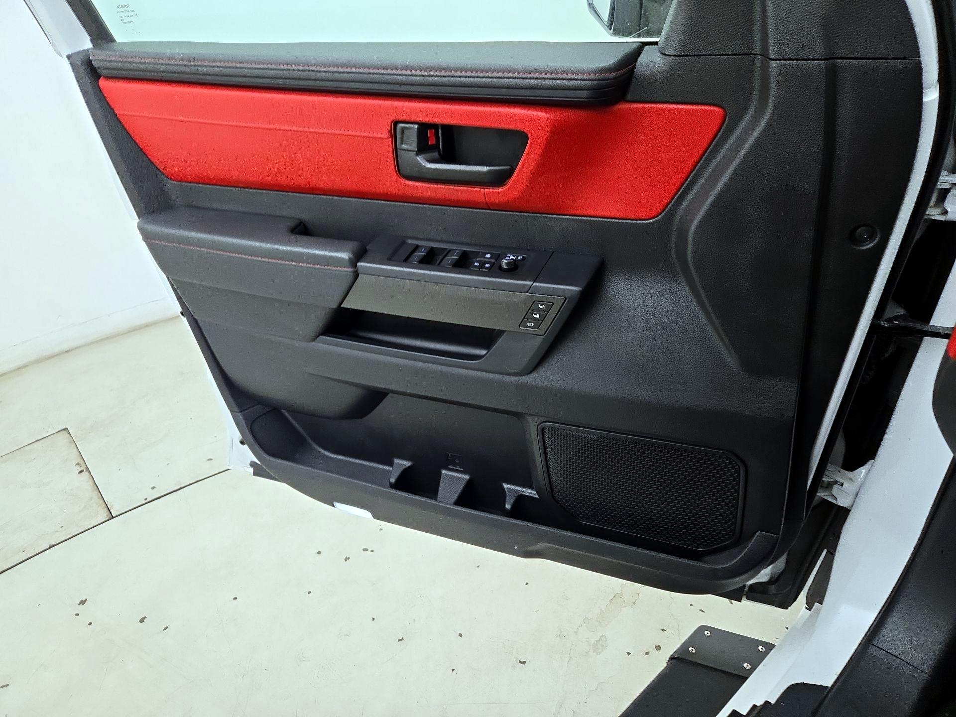 Thumbnail: 2023 Toyota Tundra - 12