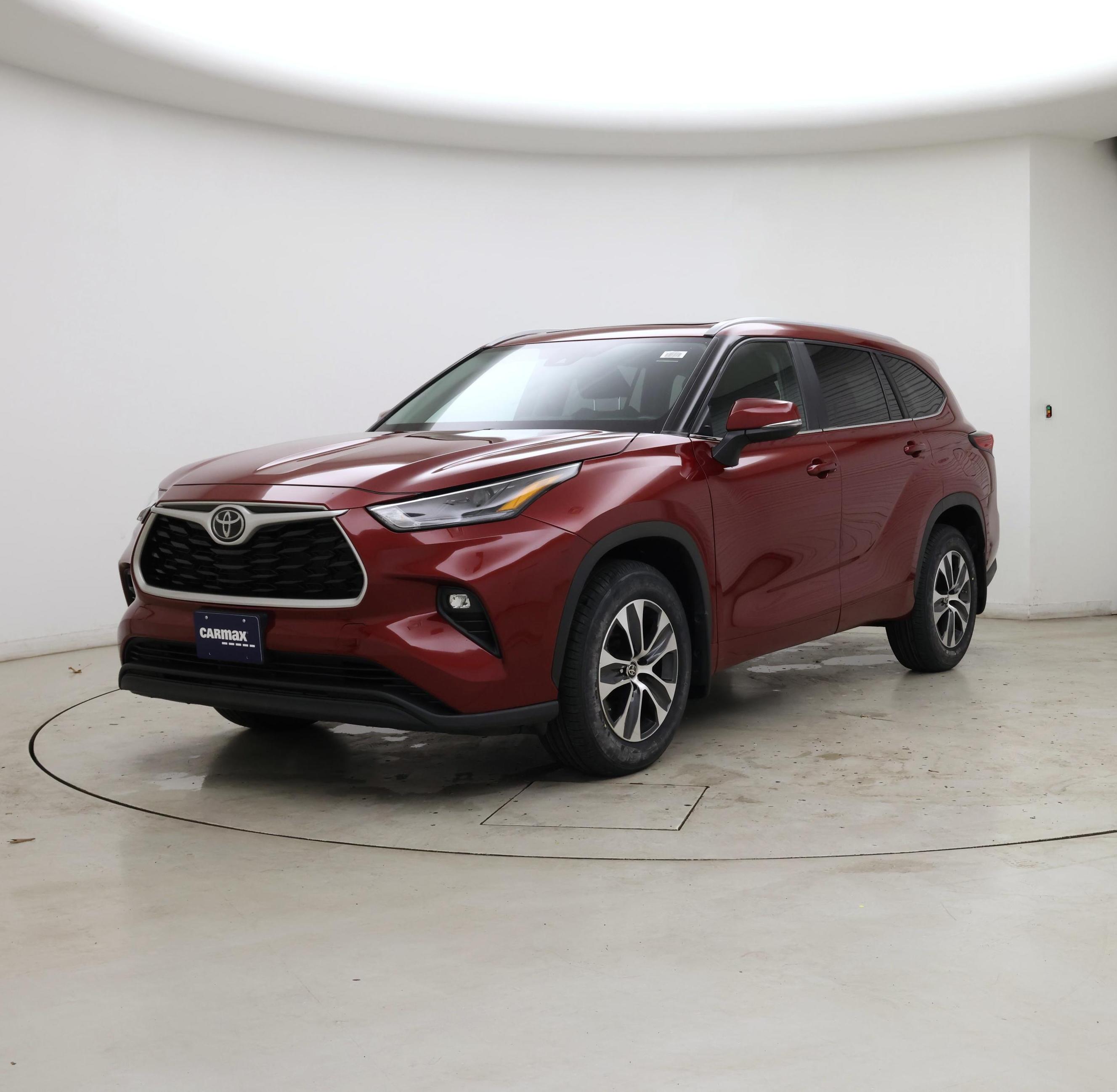 Thumbnail: 2023 Toyota Highlander - 4