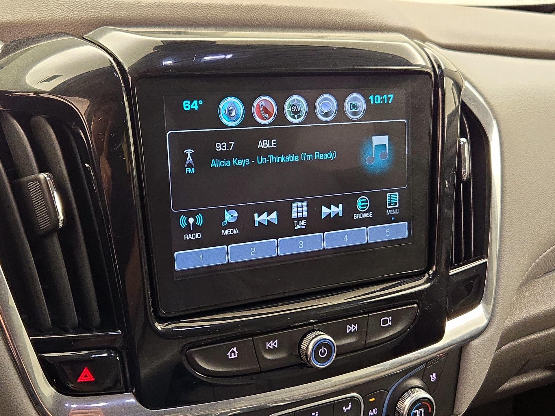 Thumbnail: 2018 Chevrolet Traverse - 15