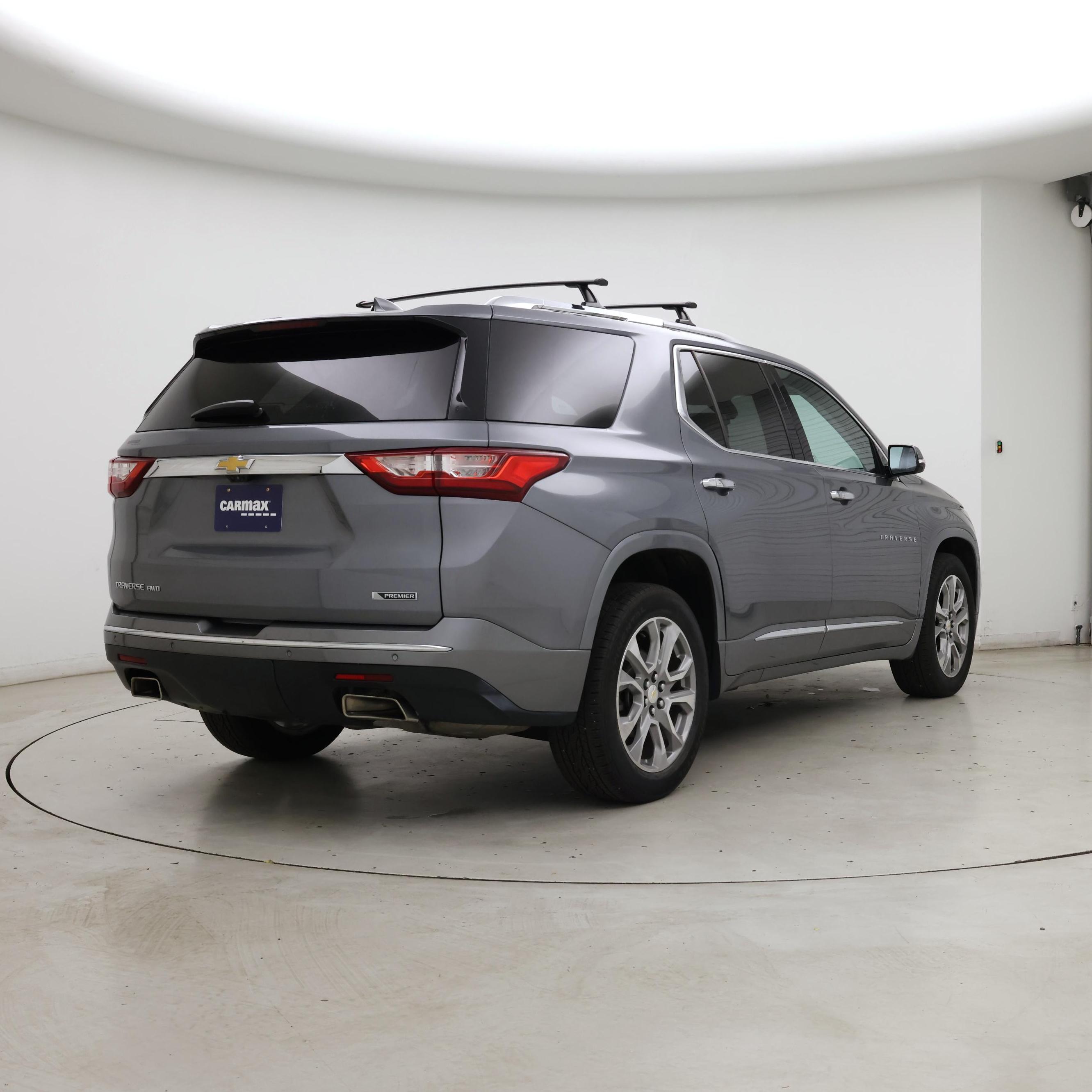 Thumbnail: 2018 Chevrolet Traverse - 8