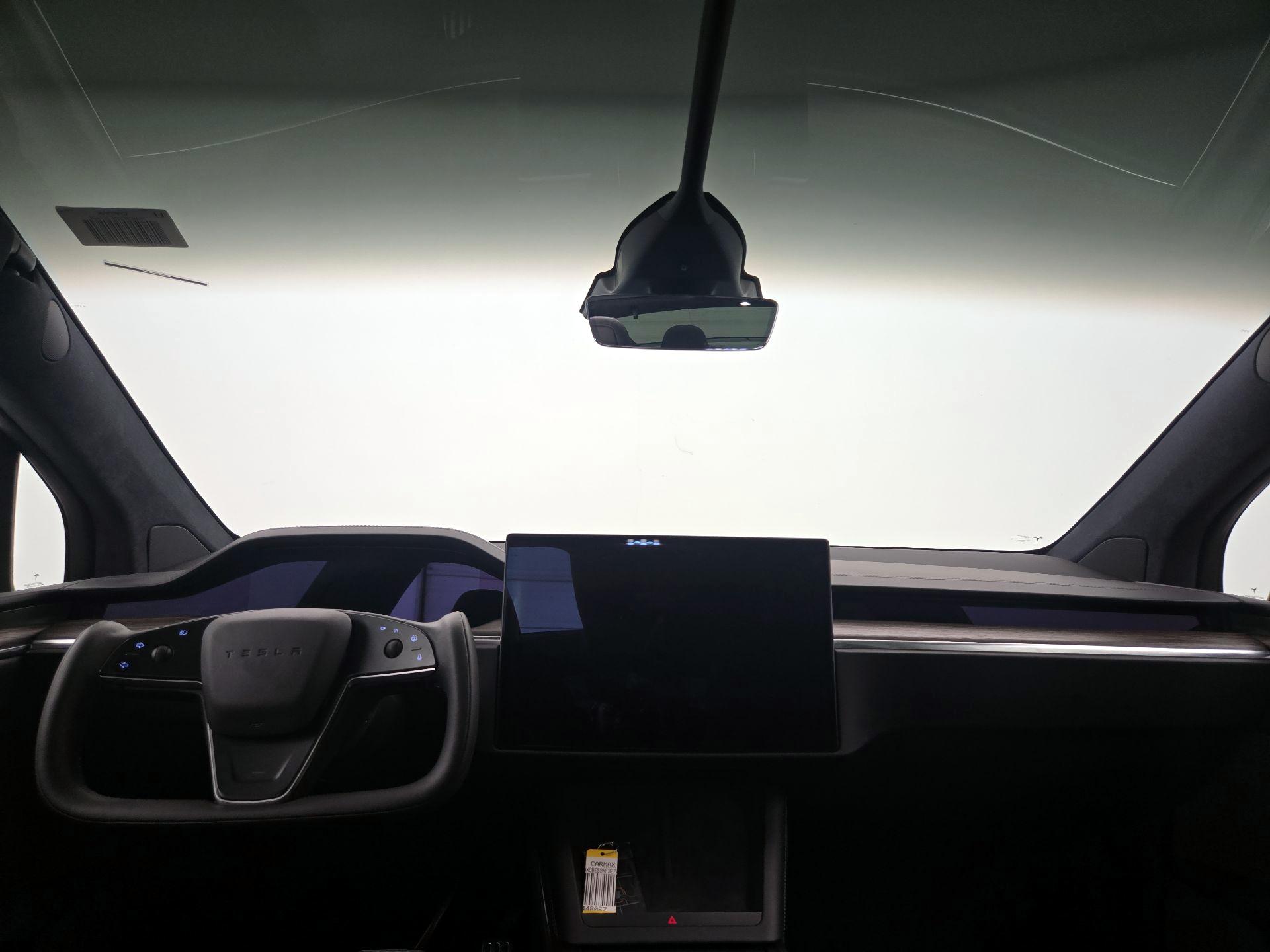 Thumbnail: 2022 Tesla Model X - 9