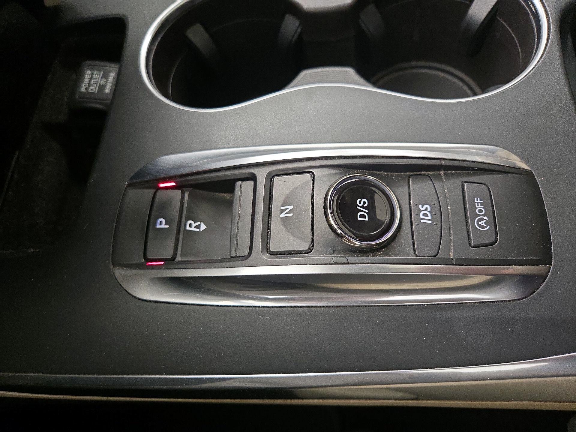 Thumbnail: 2016 Acura MDX - 18