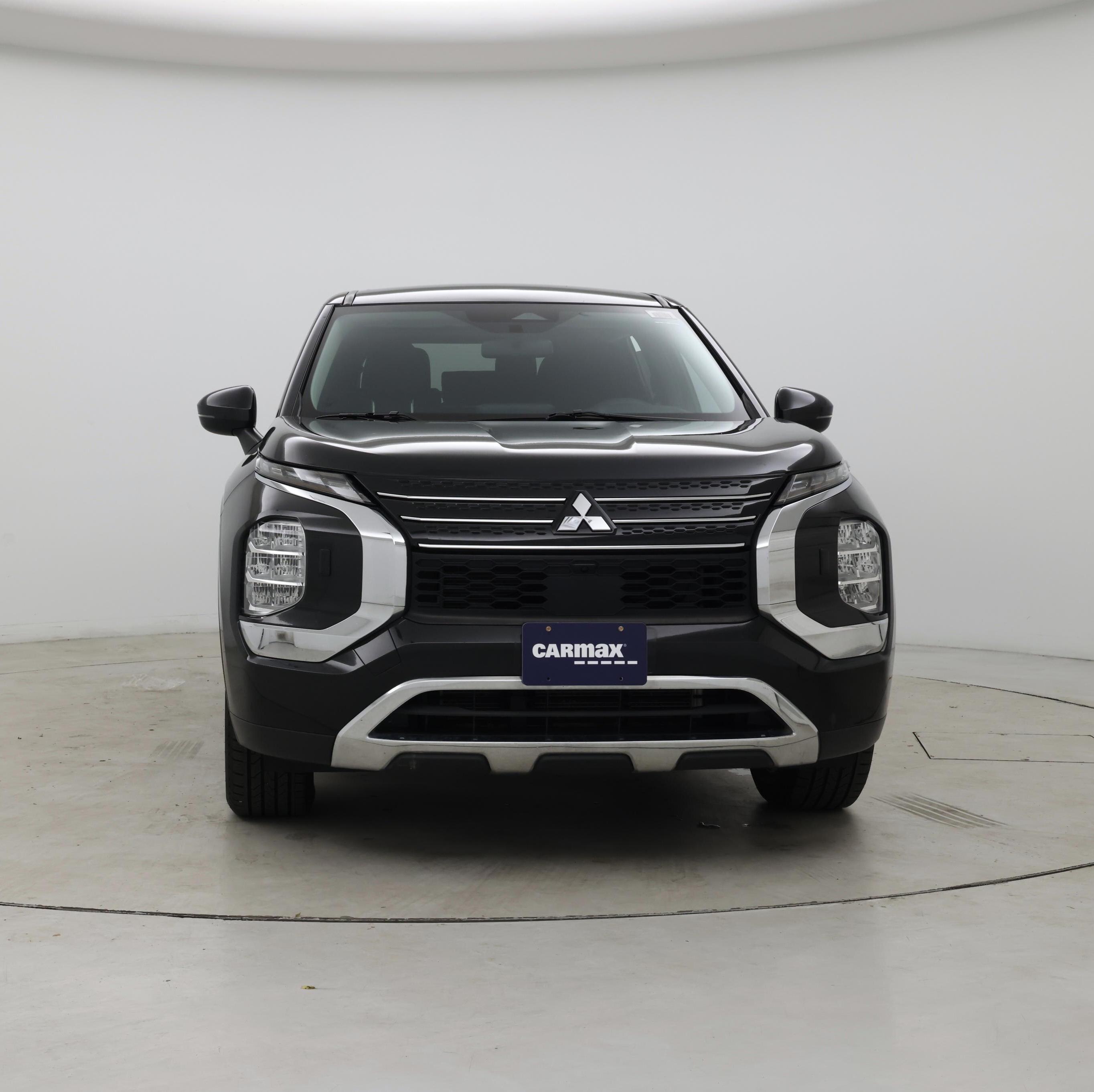 Thumbnail: 2022 Mitsubishi Outlander - 5