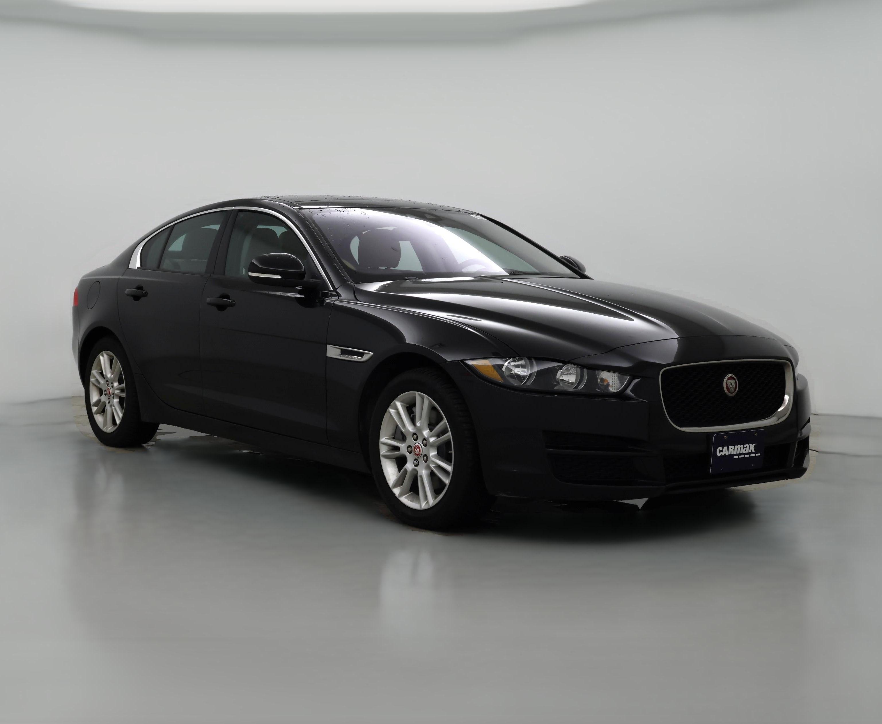 Thumbnail: 2017 Jaguar XE - 1