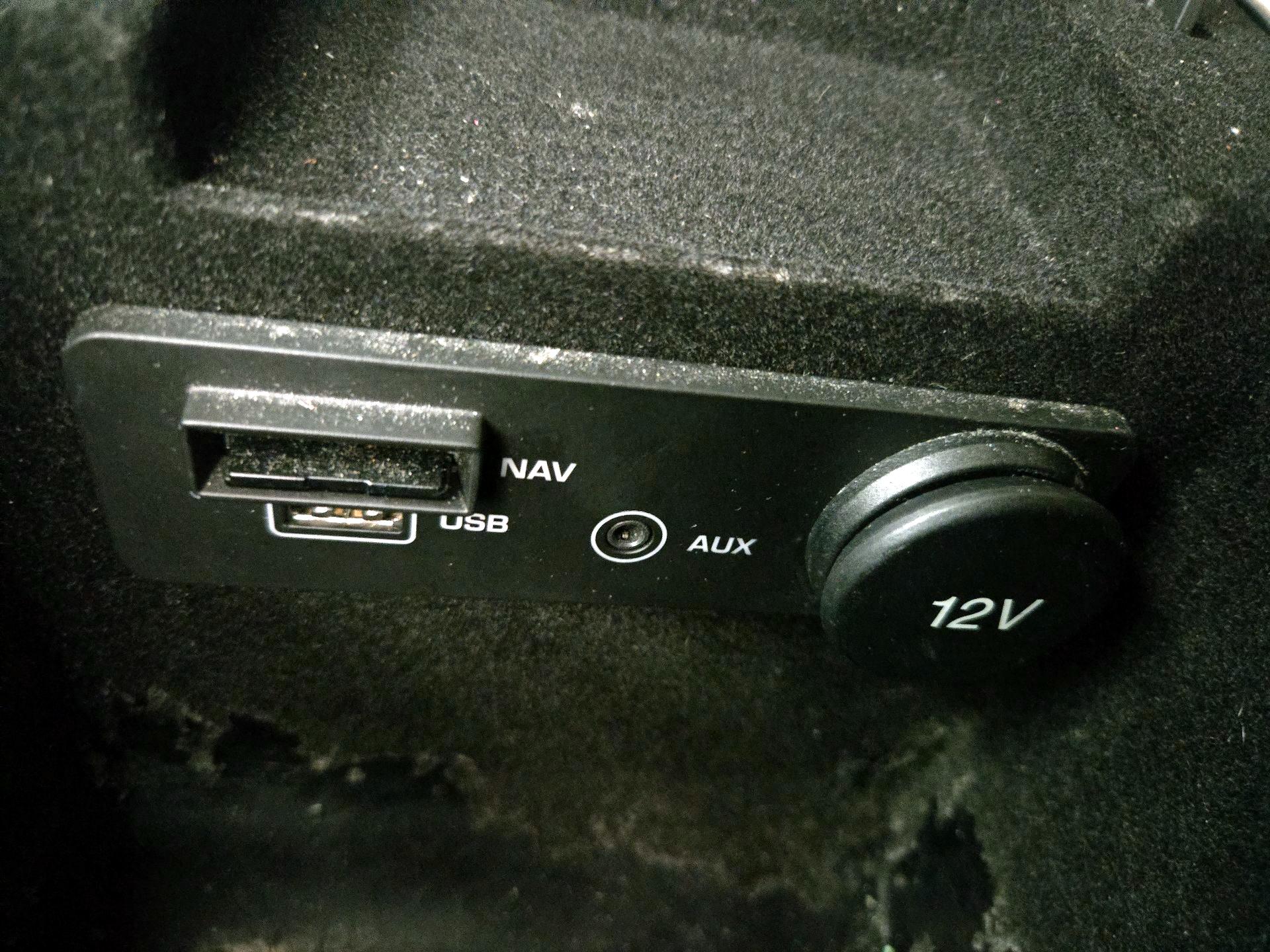 Thumbnail: 2017 Jaguar XE - 18