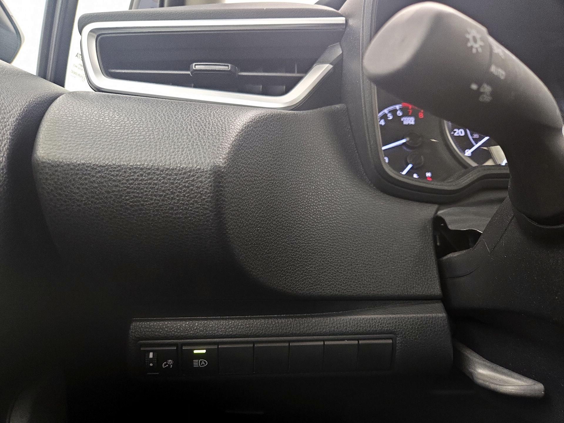 Thumbnail: 2021 Toyota Corolla - 13