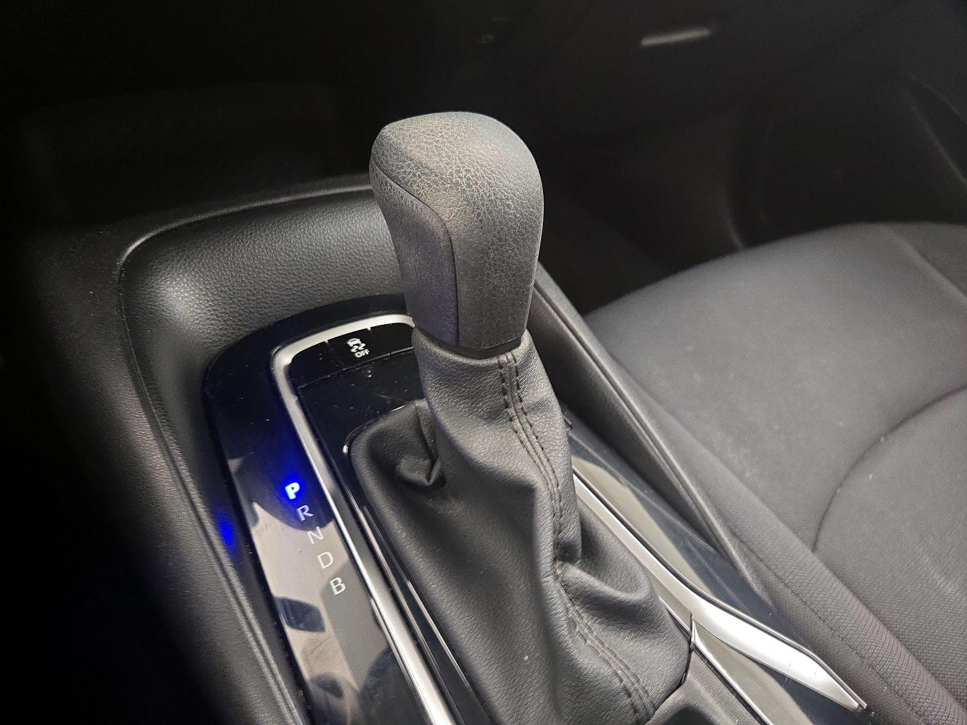 Thumbnail: 2021 Toyota Corolla - 17