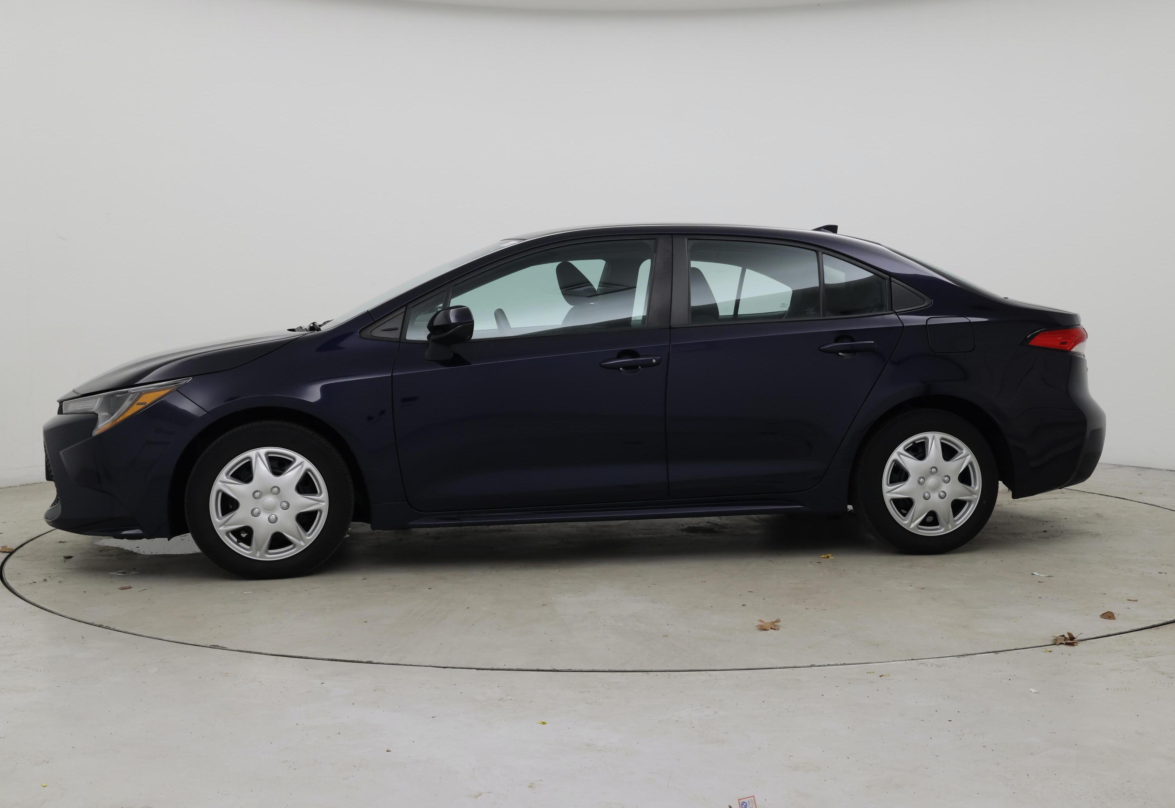 Thumbnail: 2021 Toyota Corolla - 3