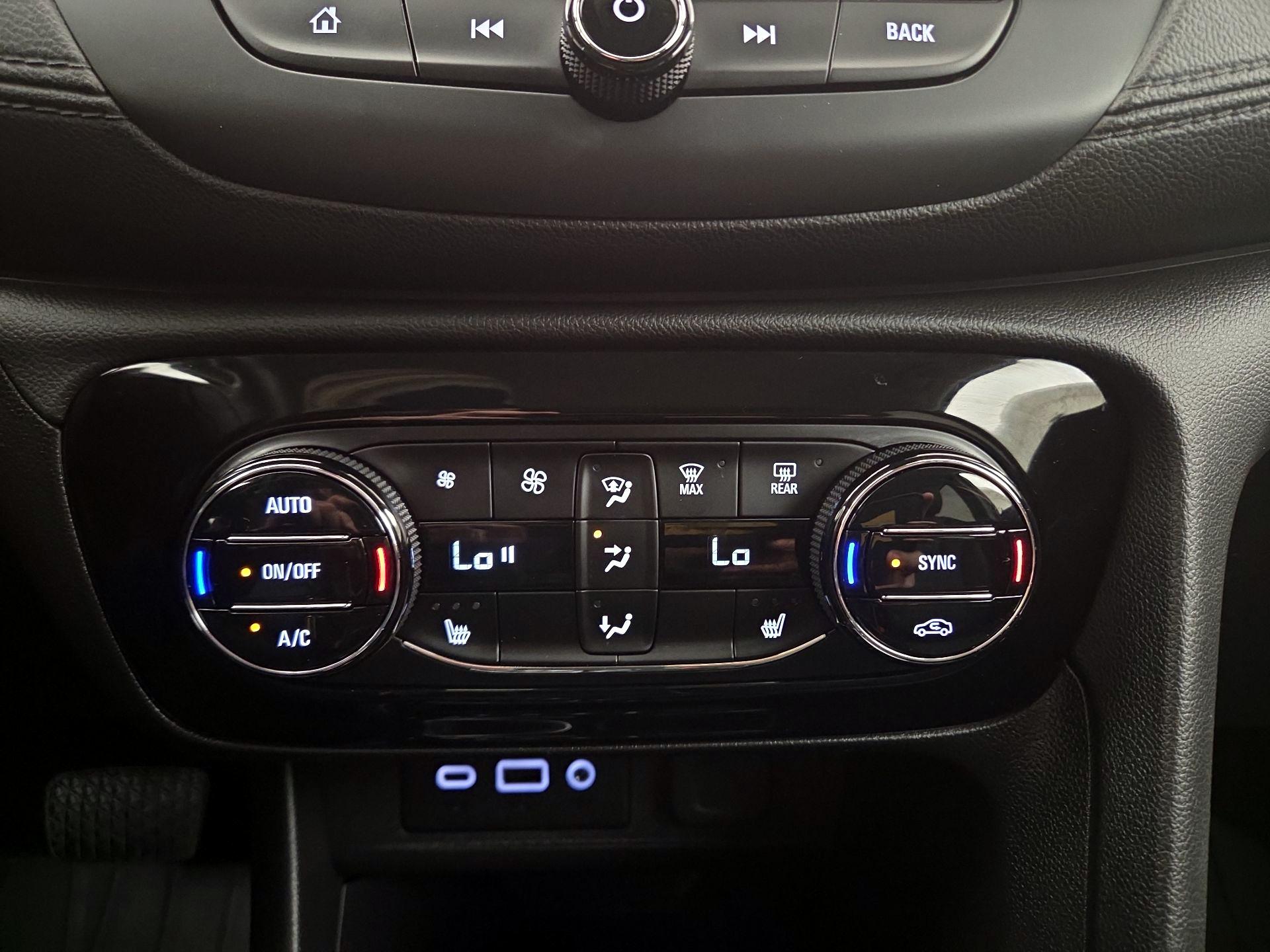 Thumbnail: 2023 Buick Encore GX - 16