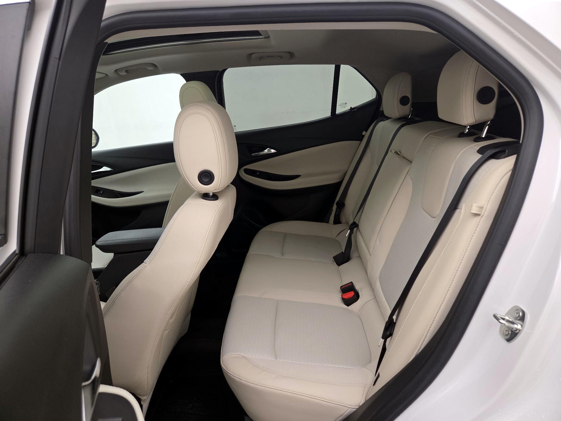 Thumbnail: 2023 Buick Encore GX - 20