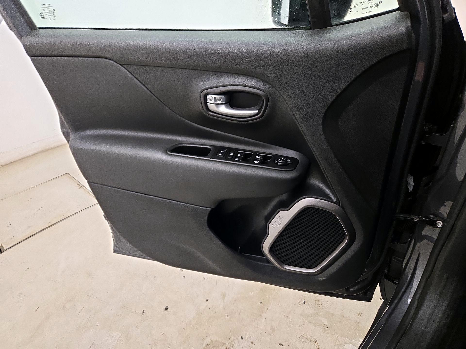 Thumbnail: 2023 Jeep Renegade - 12