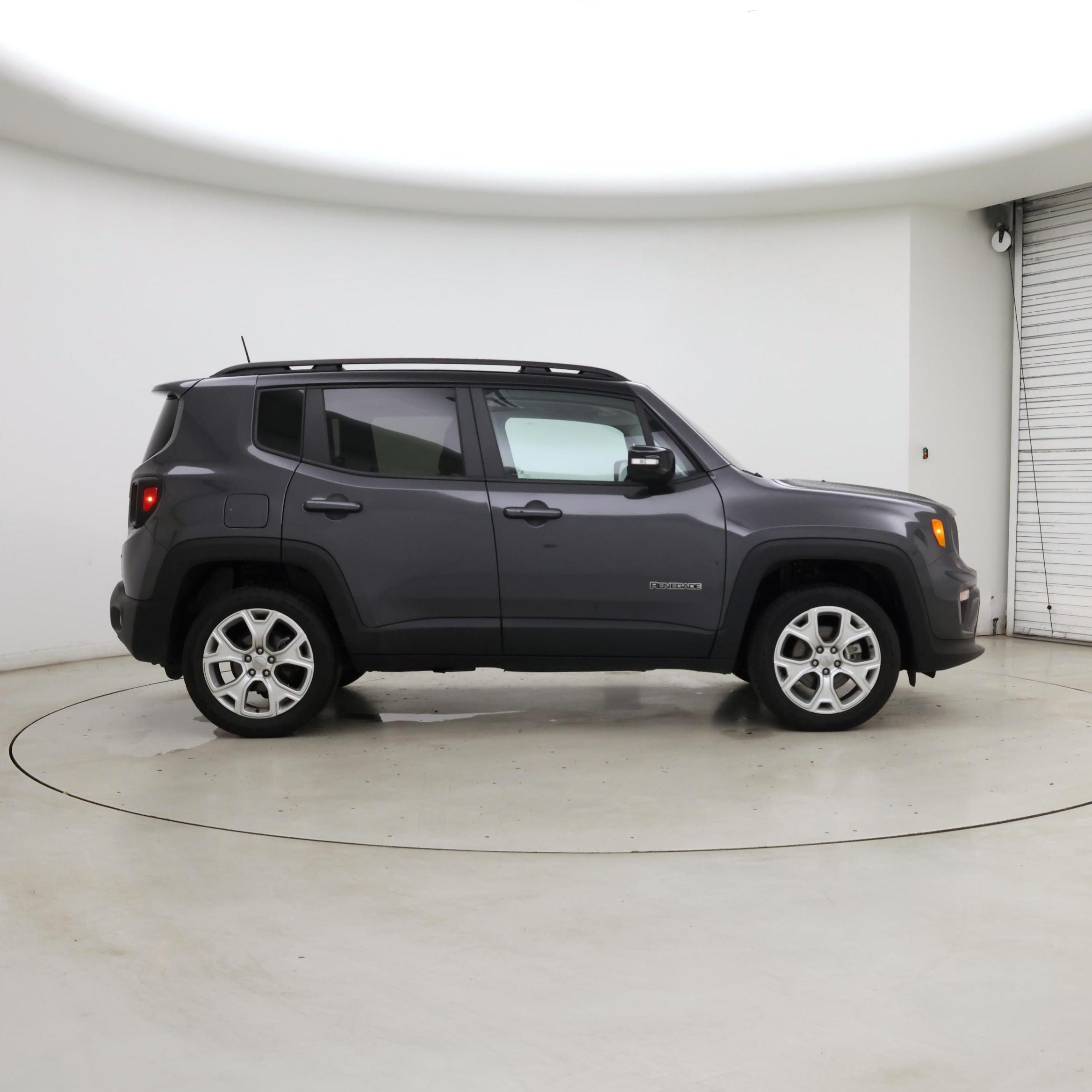 Thumbnail: 2023 Jeep Renegade - 7