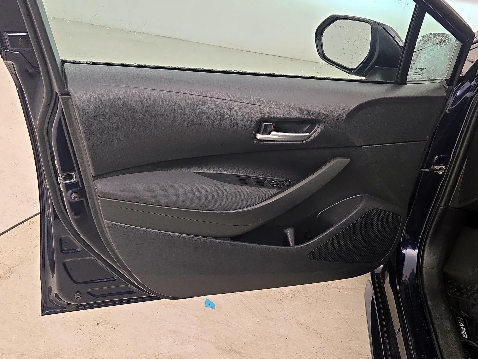 Thumbnail: 2021 Toyota Corolla - 11