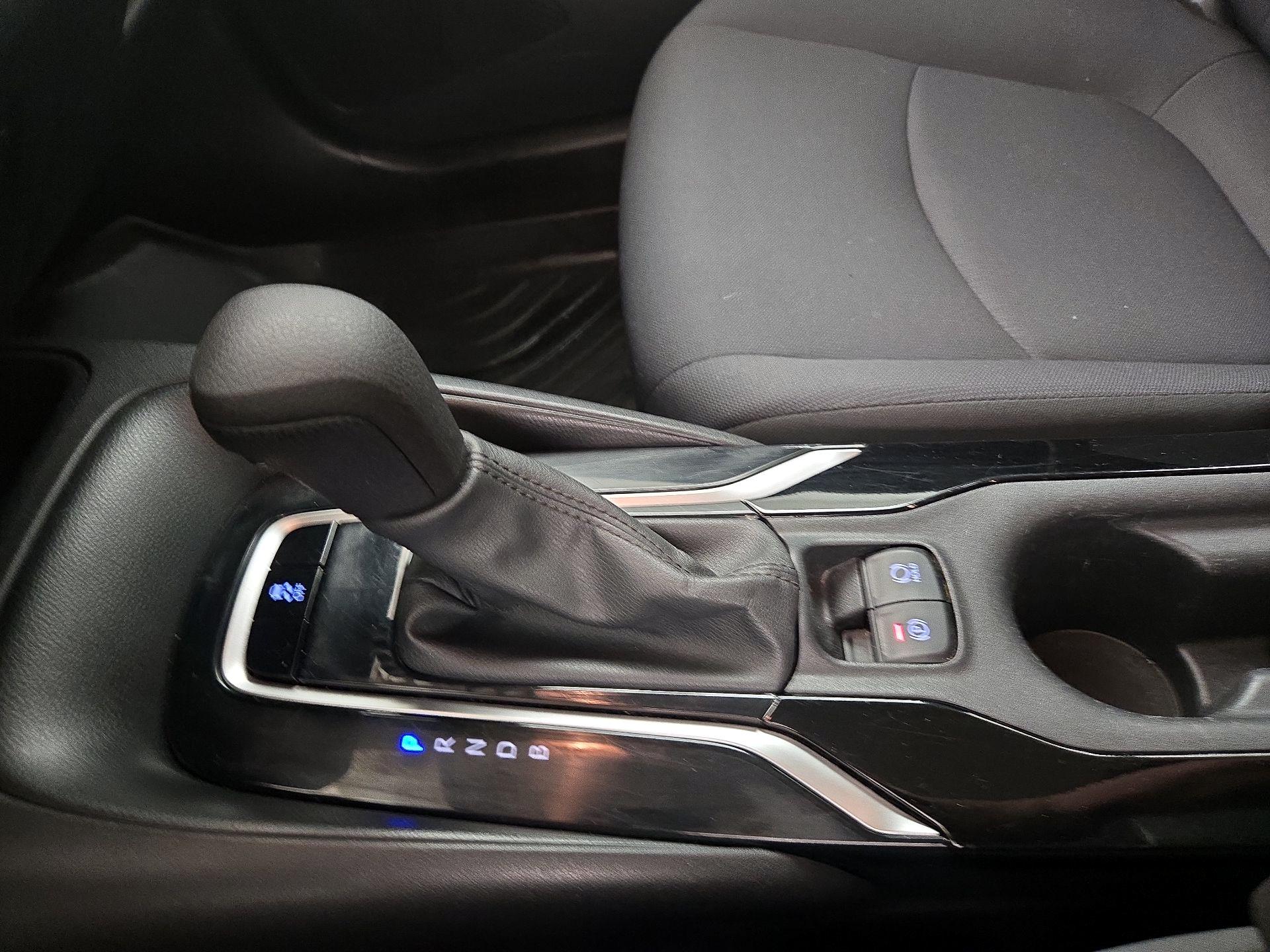 Thumbnail: 2021 Toyota Corolla - 17