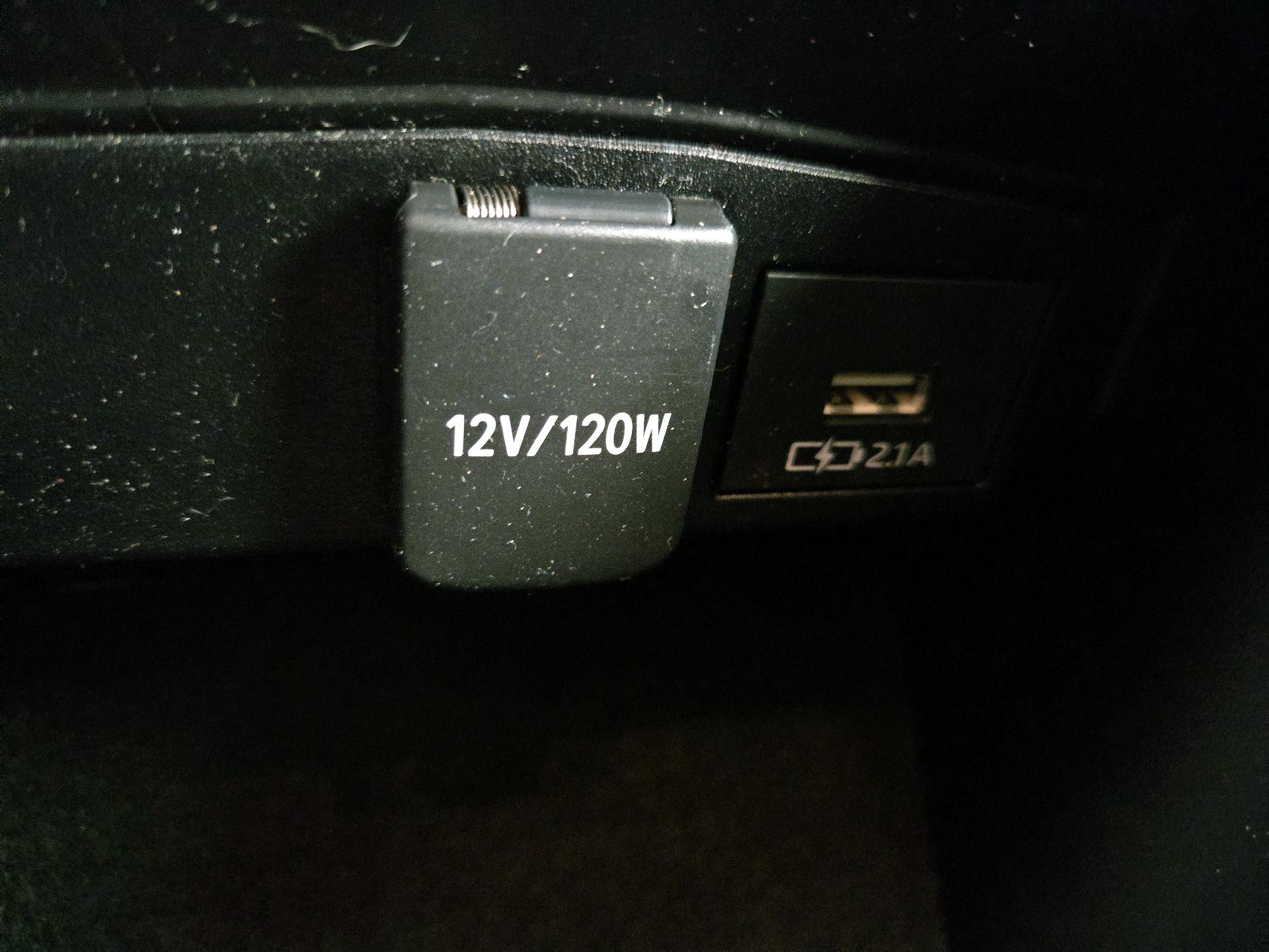 Thumbnail: 2021 Toyota Corolla - 18