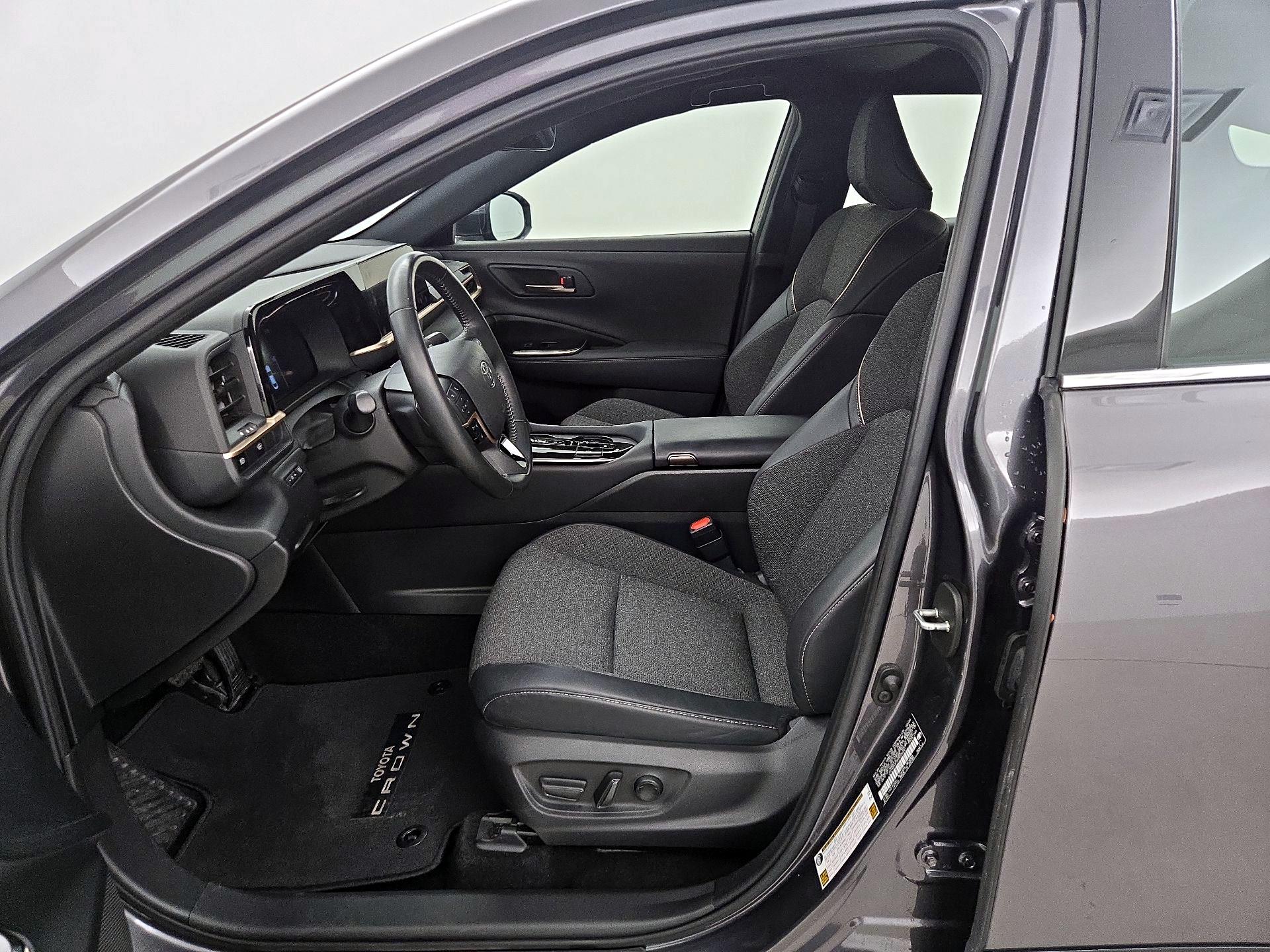 Thumbnail: 2024 Toyota Crown - 11