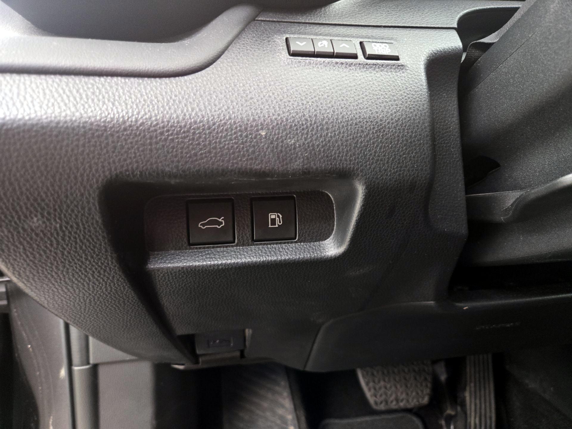 Thumbnail: 2024 Toyota Crown - 13