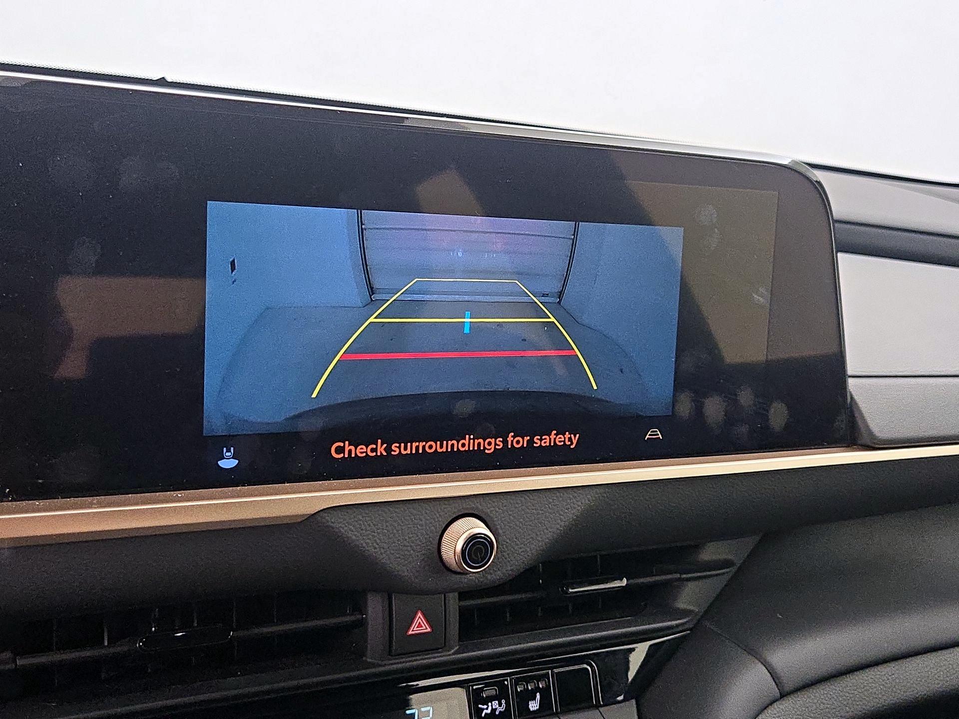 Thumbnail: 2024 Toyota Crown - 14