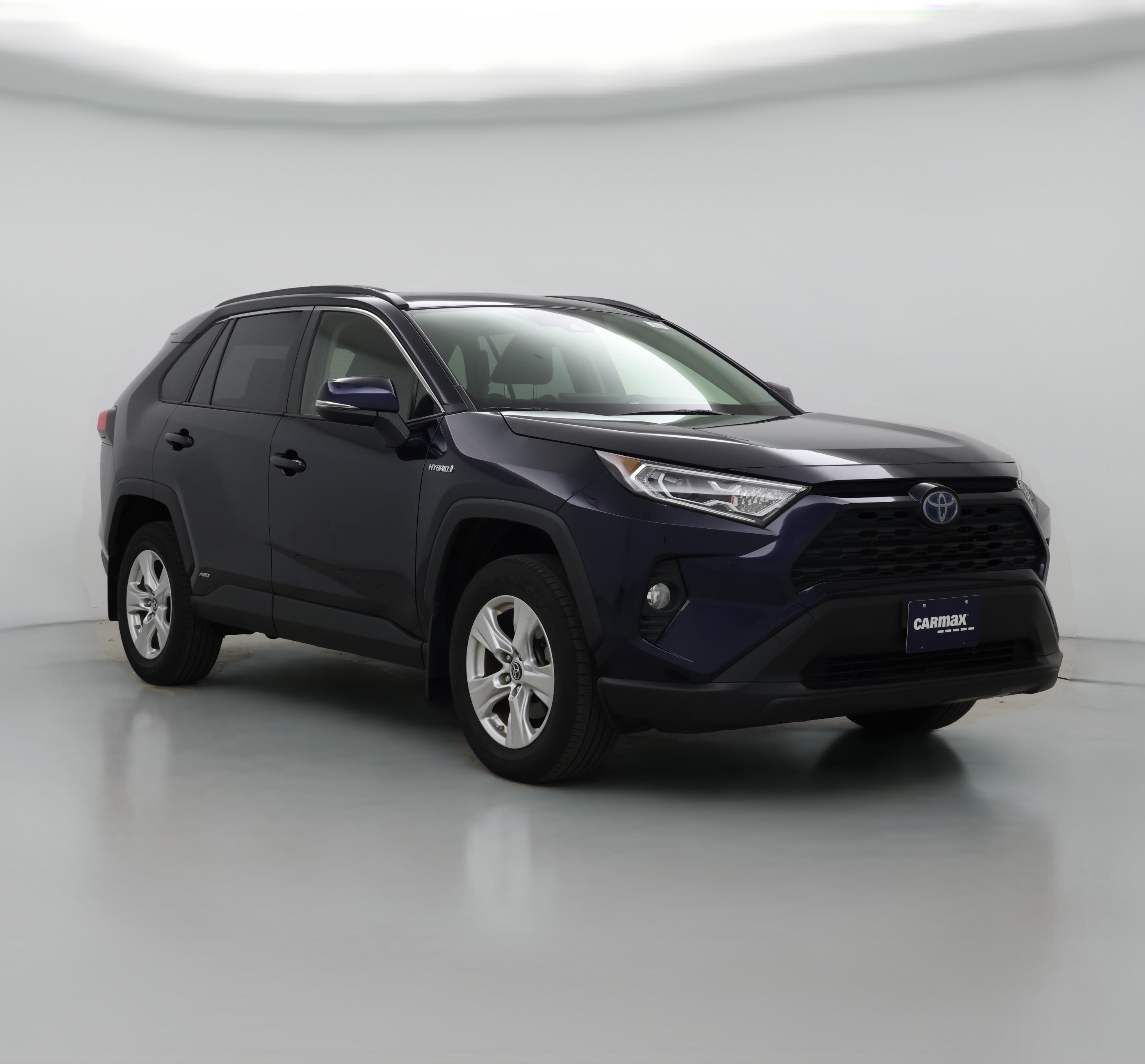 Thumbnail: 2019 Toyota RAV4 - 1