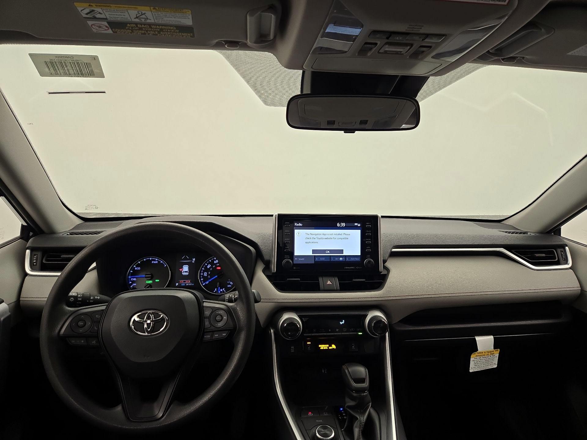 Thumbnail: 2019 Toyota RAV4 - 9