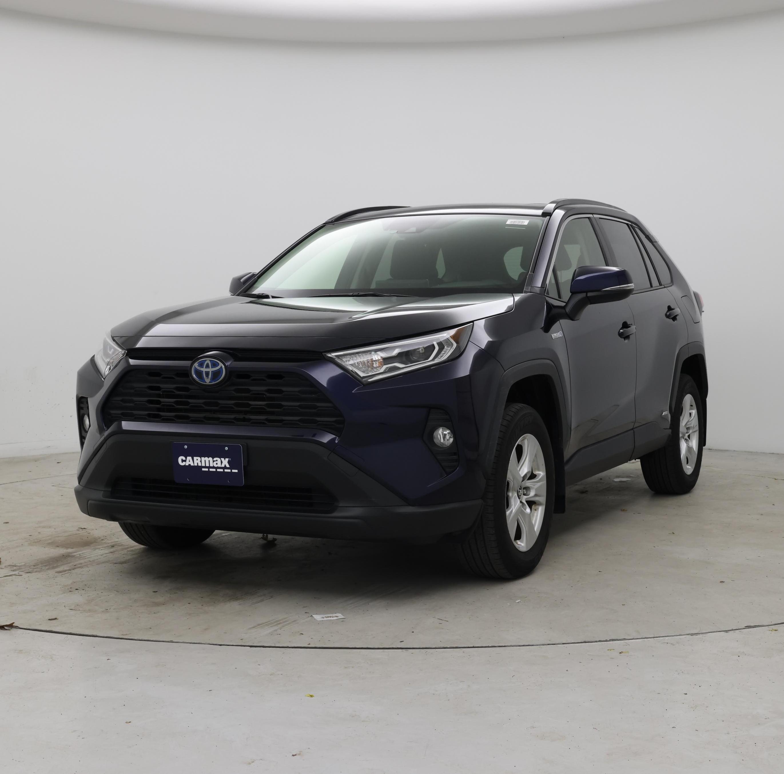 Thumbnail: 2019 Toyota RAV4 - 4