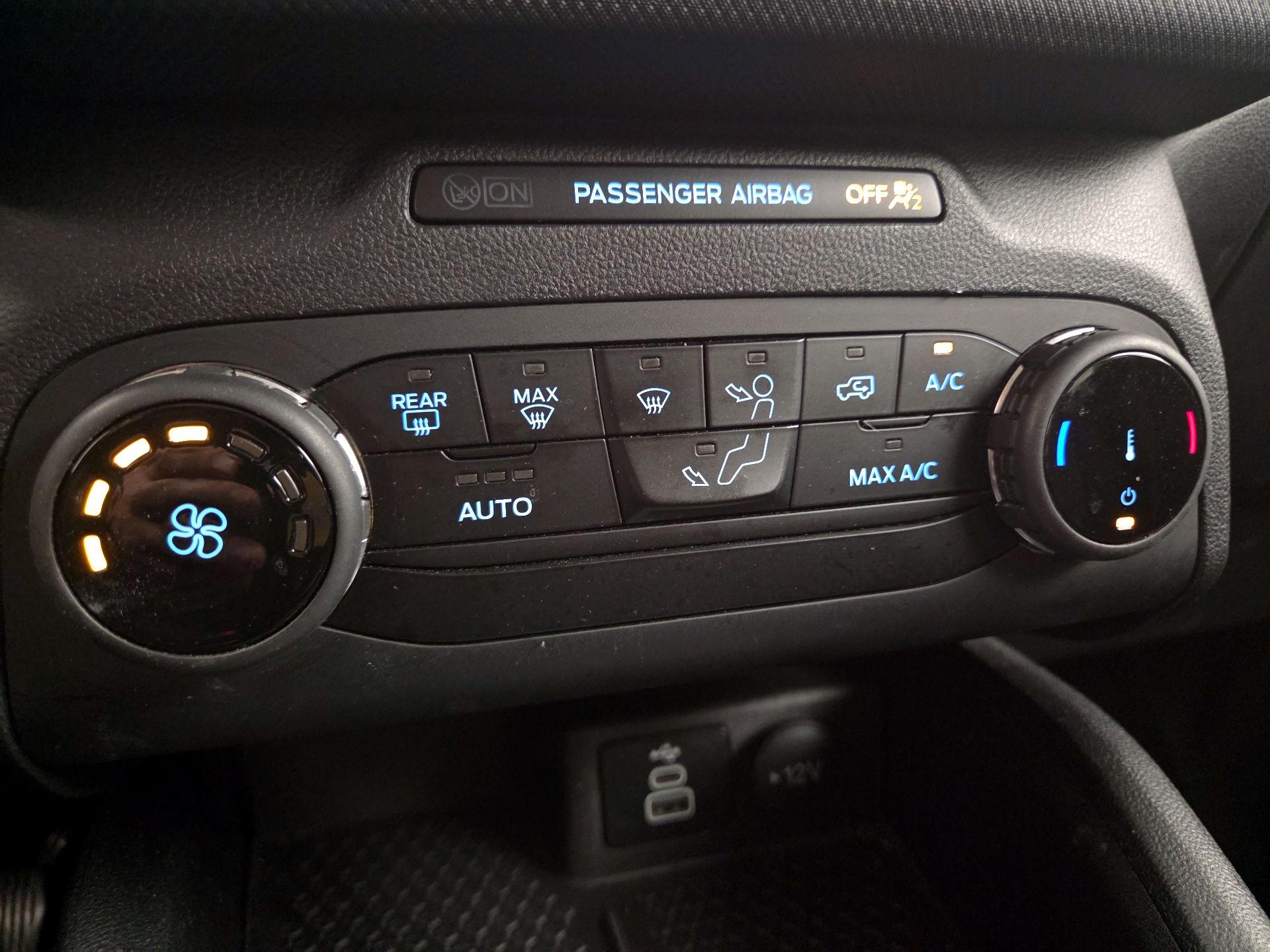 Thumbnail: 2024 Ford Bronco Sport - 16