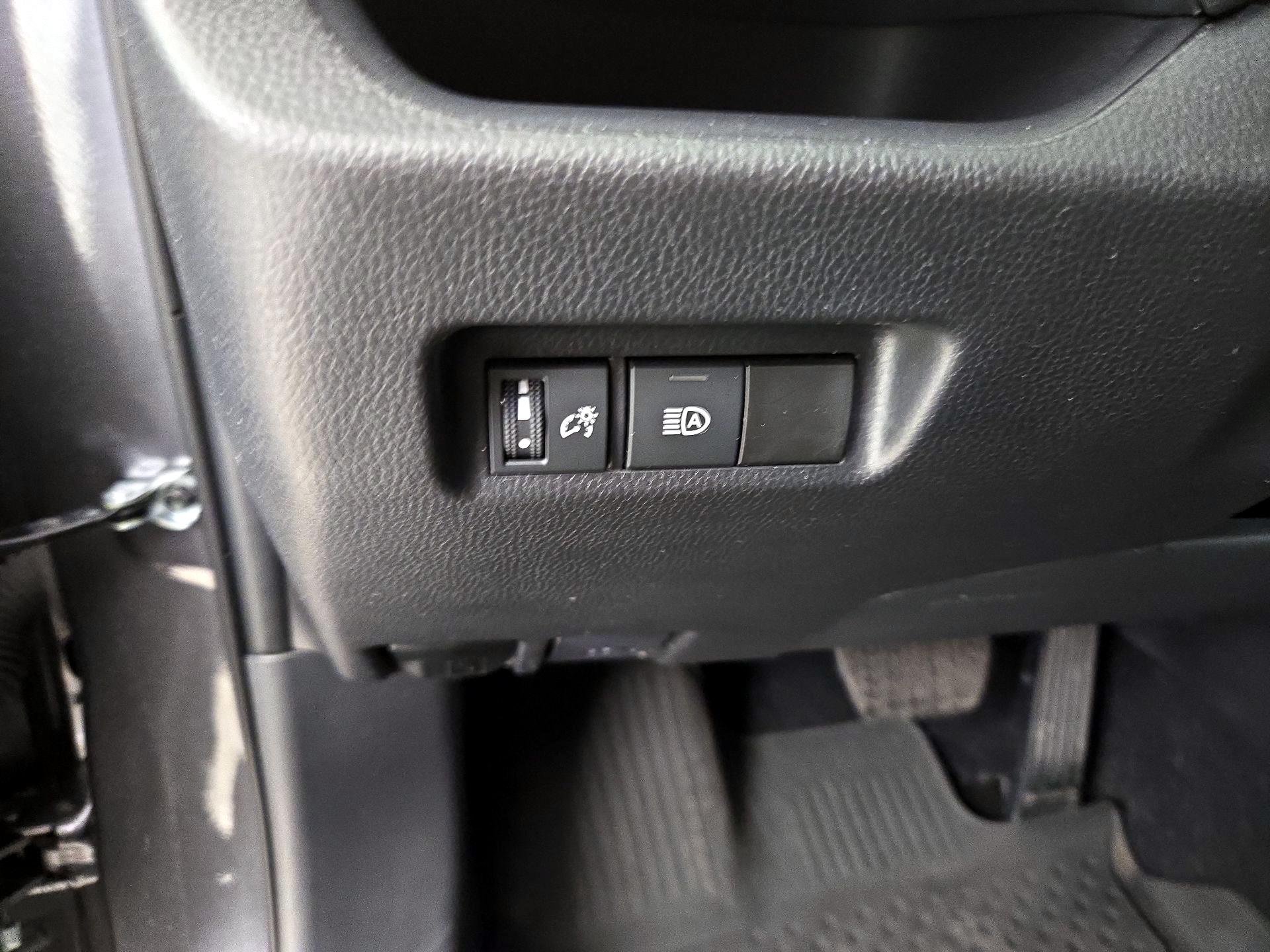 Thumbnail: 2025 Toyota RAV4 - 13