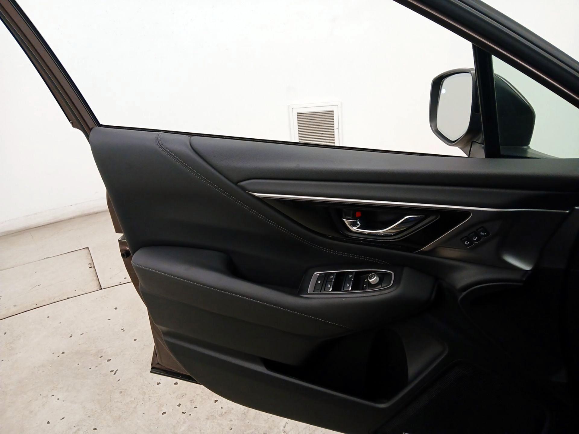 Thumbnail: 2022 Subaru Outback - 12