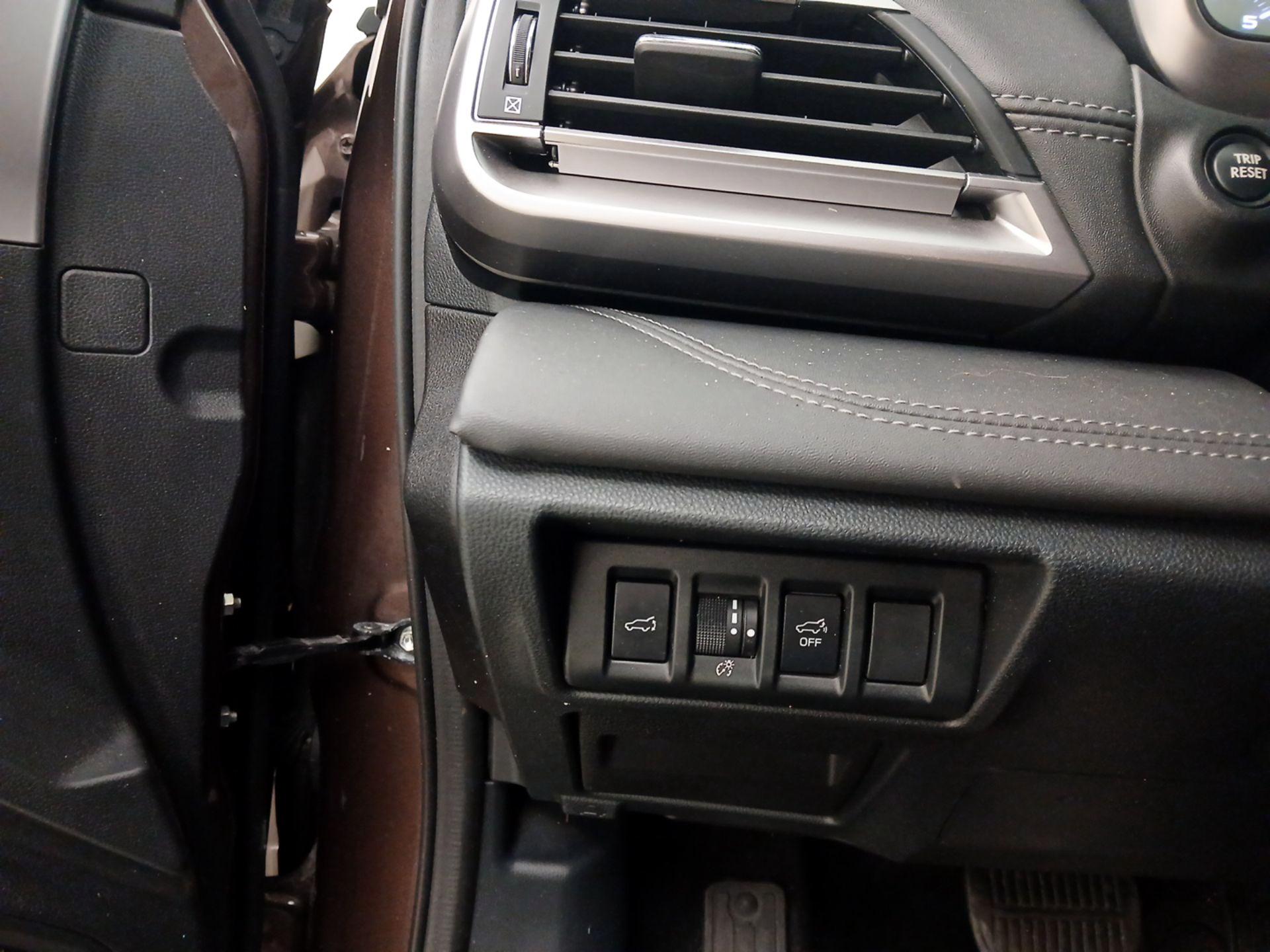 Thumbnail: 2022 Subaru Outback - 13