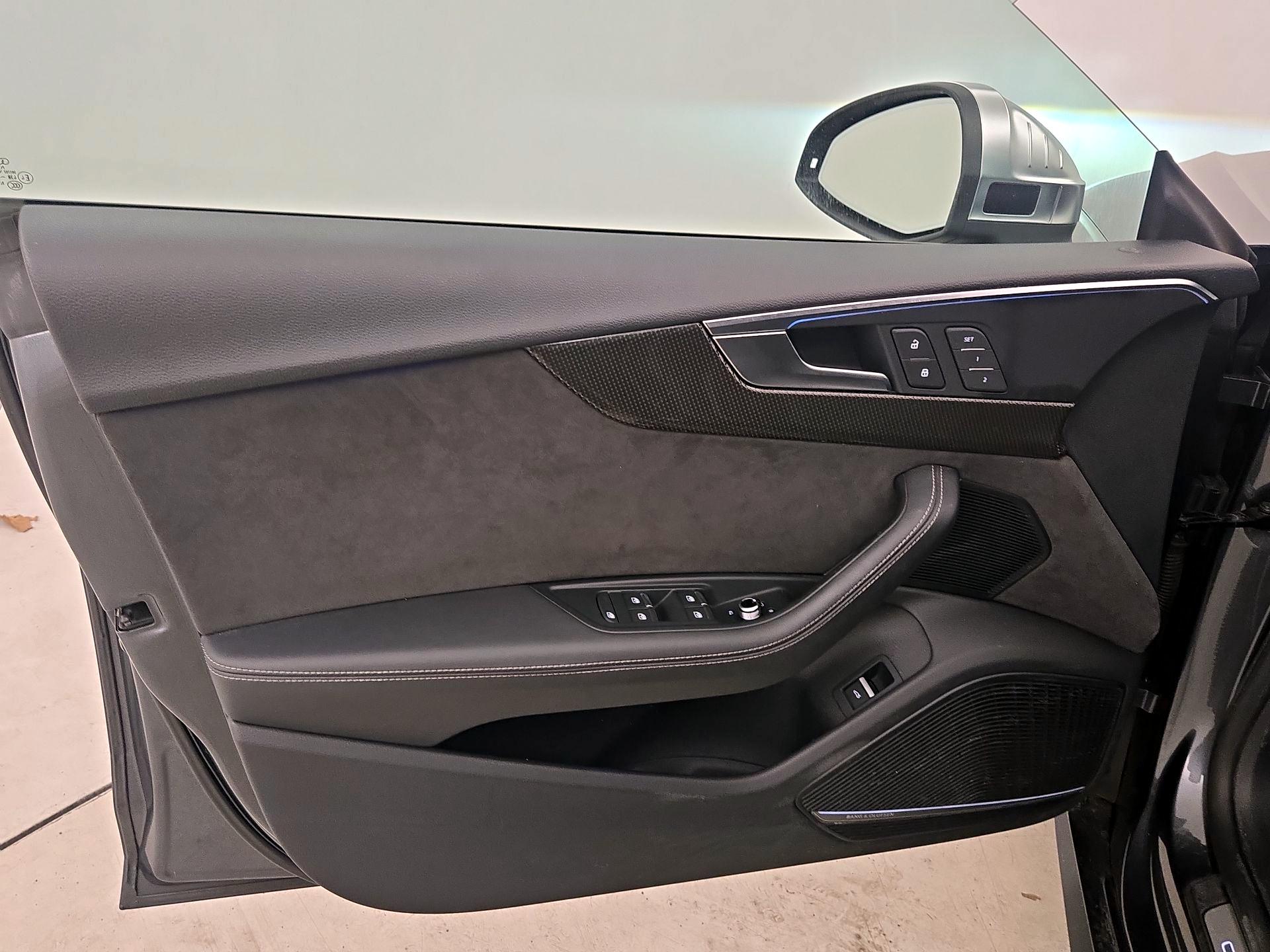 Thumbnail: 2019 Audi S5 - 12