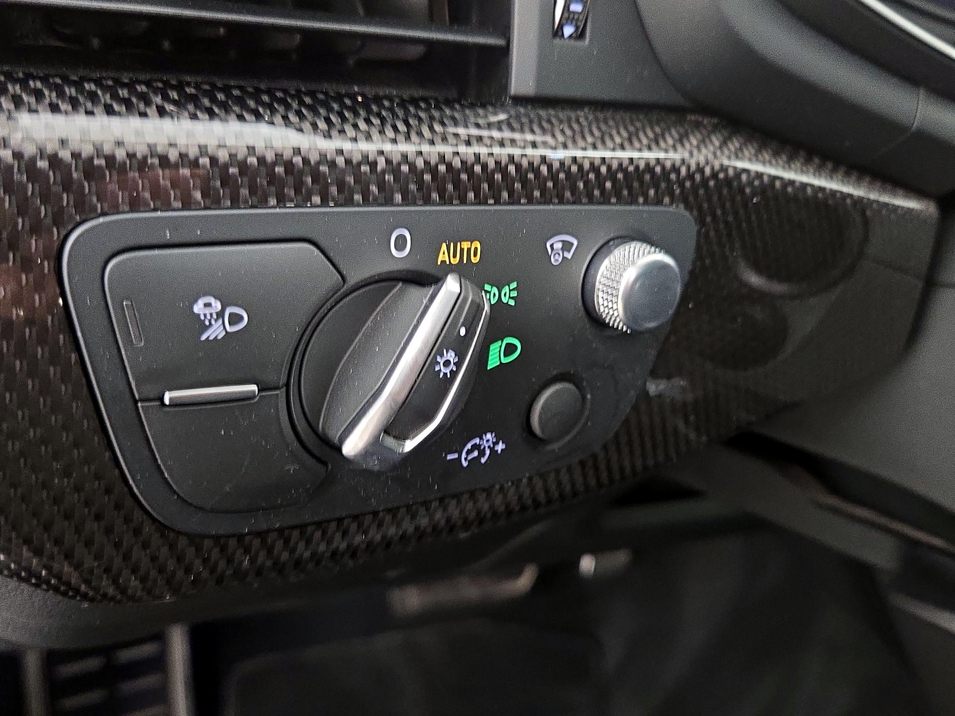 Thumbnail: 2019 Audi S5 - 13