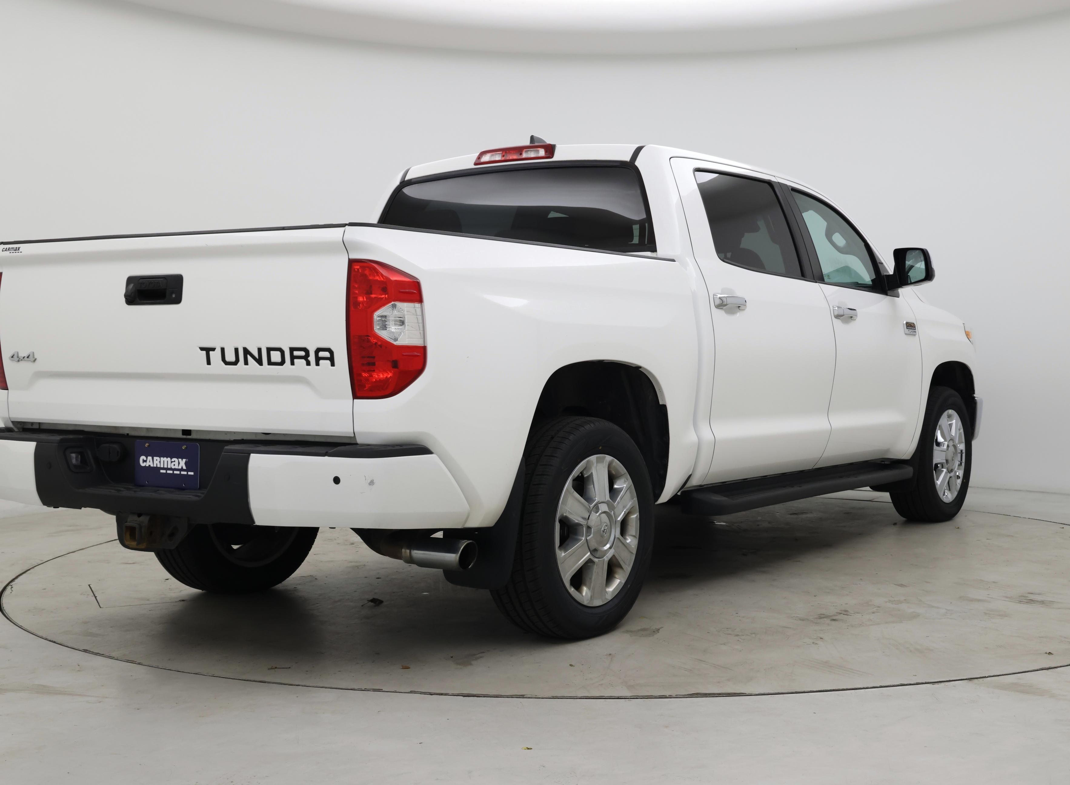 Thumbnail: 2020 Toyota Tundra - 8