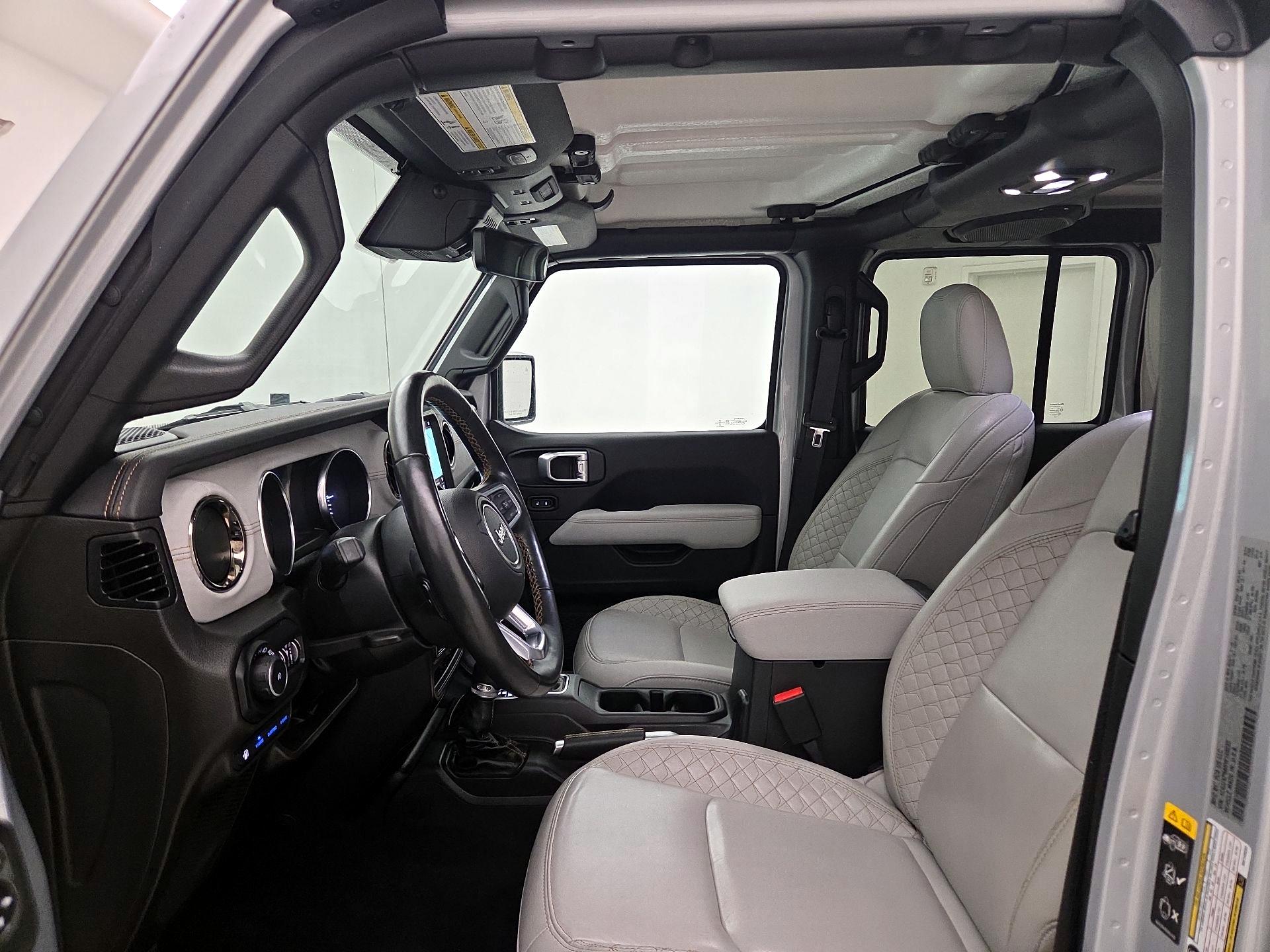 Thumbnail: 2022 Jeep Wrangler - 11