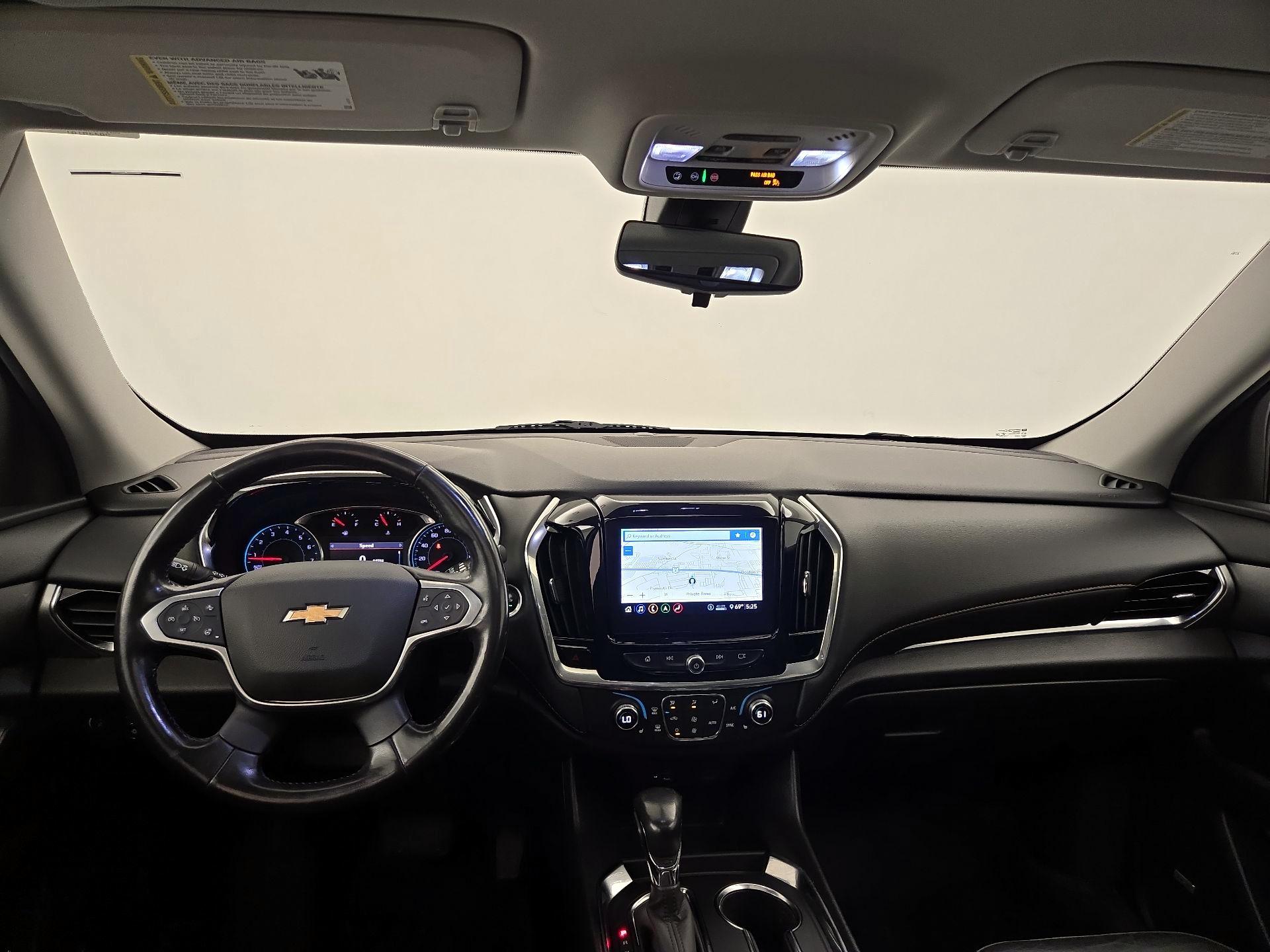 Thumbnail: 2021 Chevrolet Traverse - 9