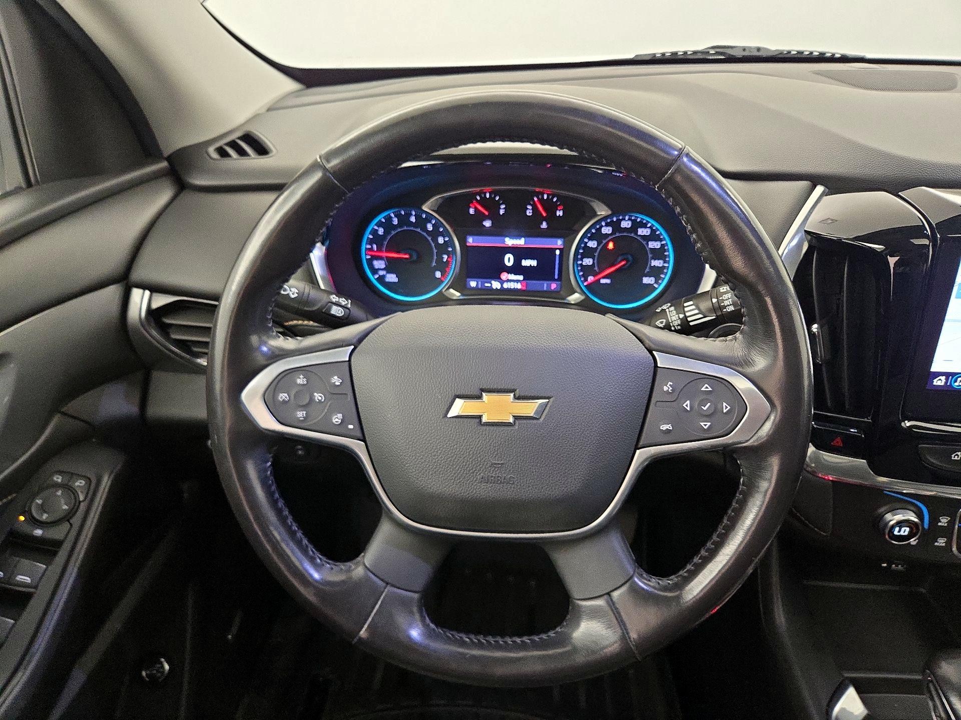 Thumbnail: 2021 Chevrolet Traverse - 10