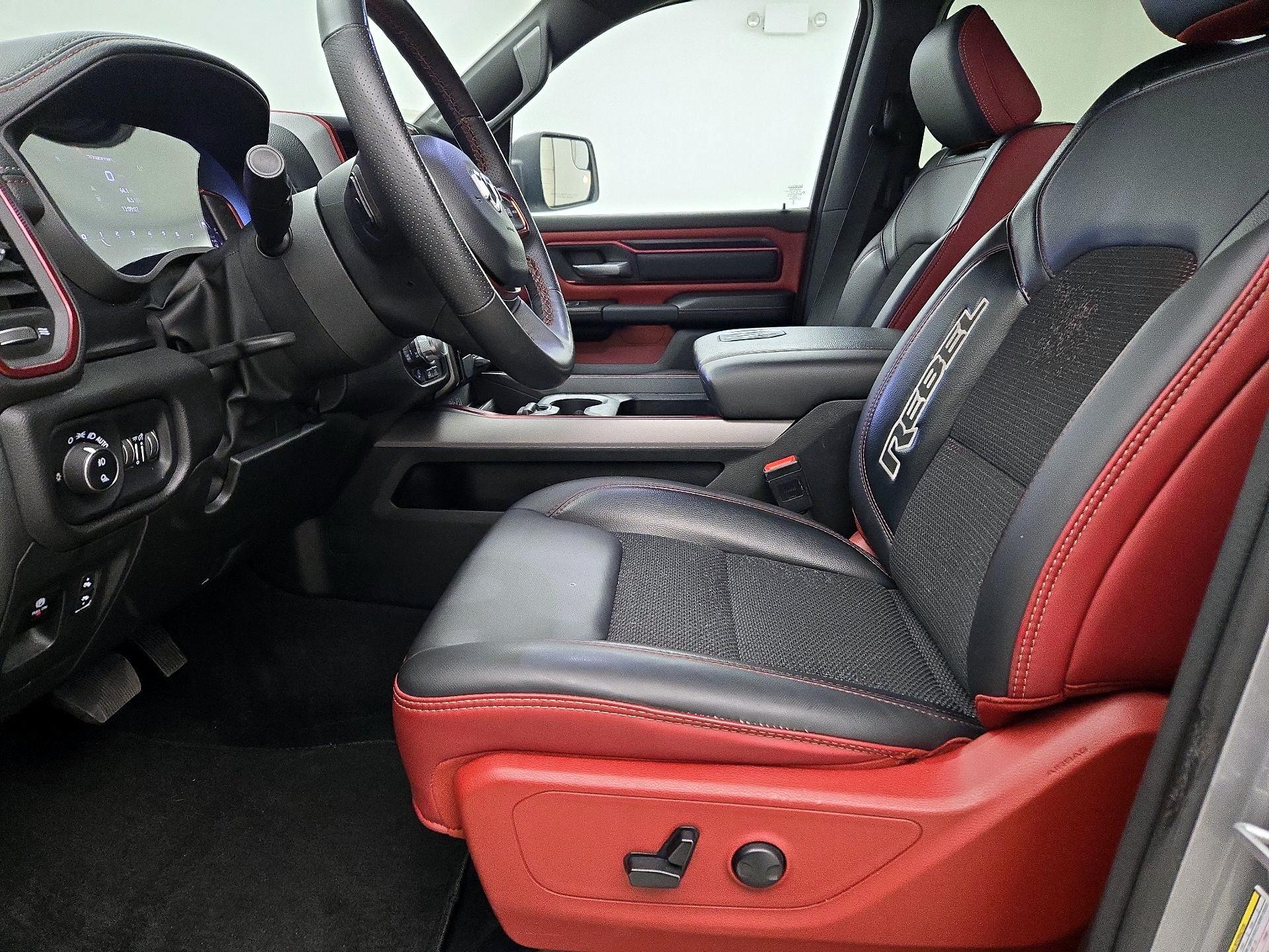 Thumbnail: 2025 RAM 1500 - 11