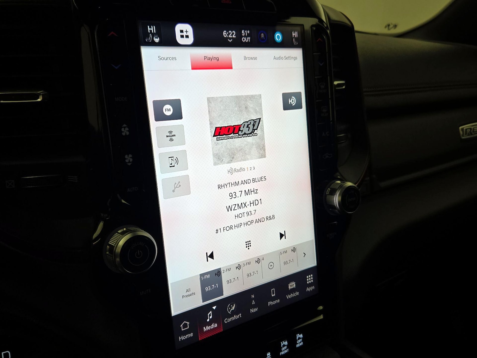 2025 RAM Ram 1500 Pickup Rebel - Photo 17